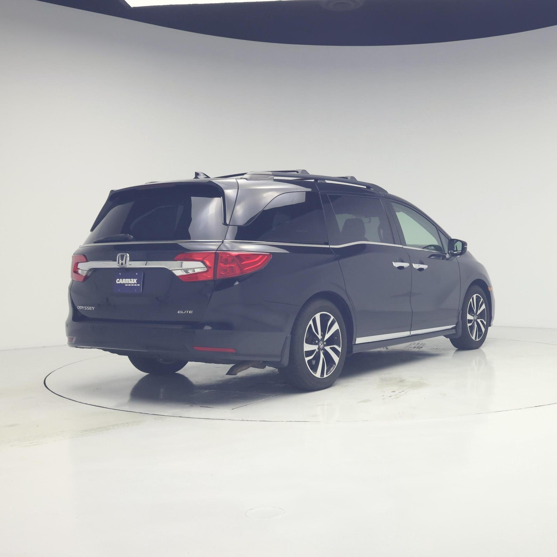 Thumbnail: 2018 Honda Odyssey - 8
