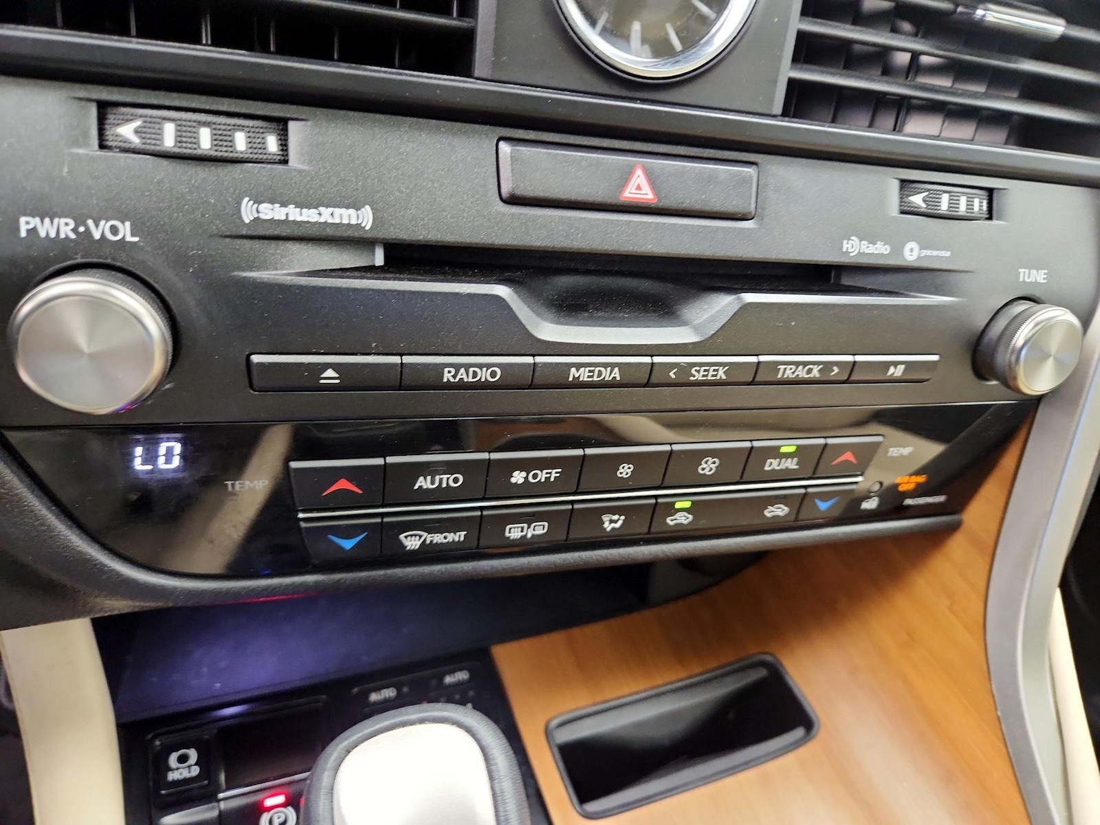 2021 Lexus RX 350 - Photo 17