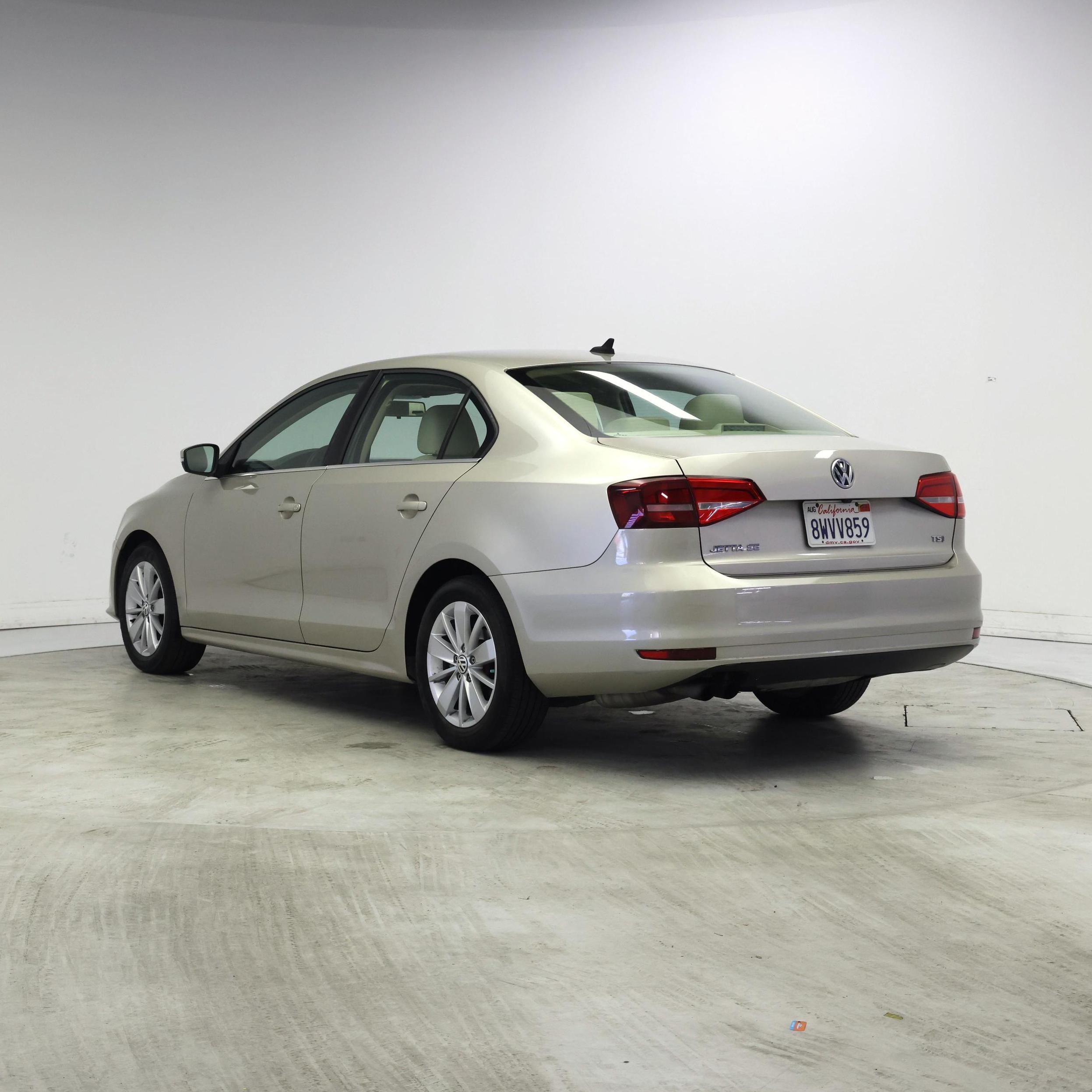 Thumbnail: 2015 Volkswagen Jetta - 2