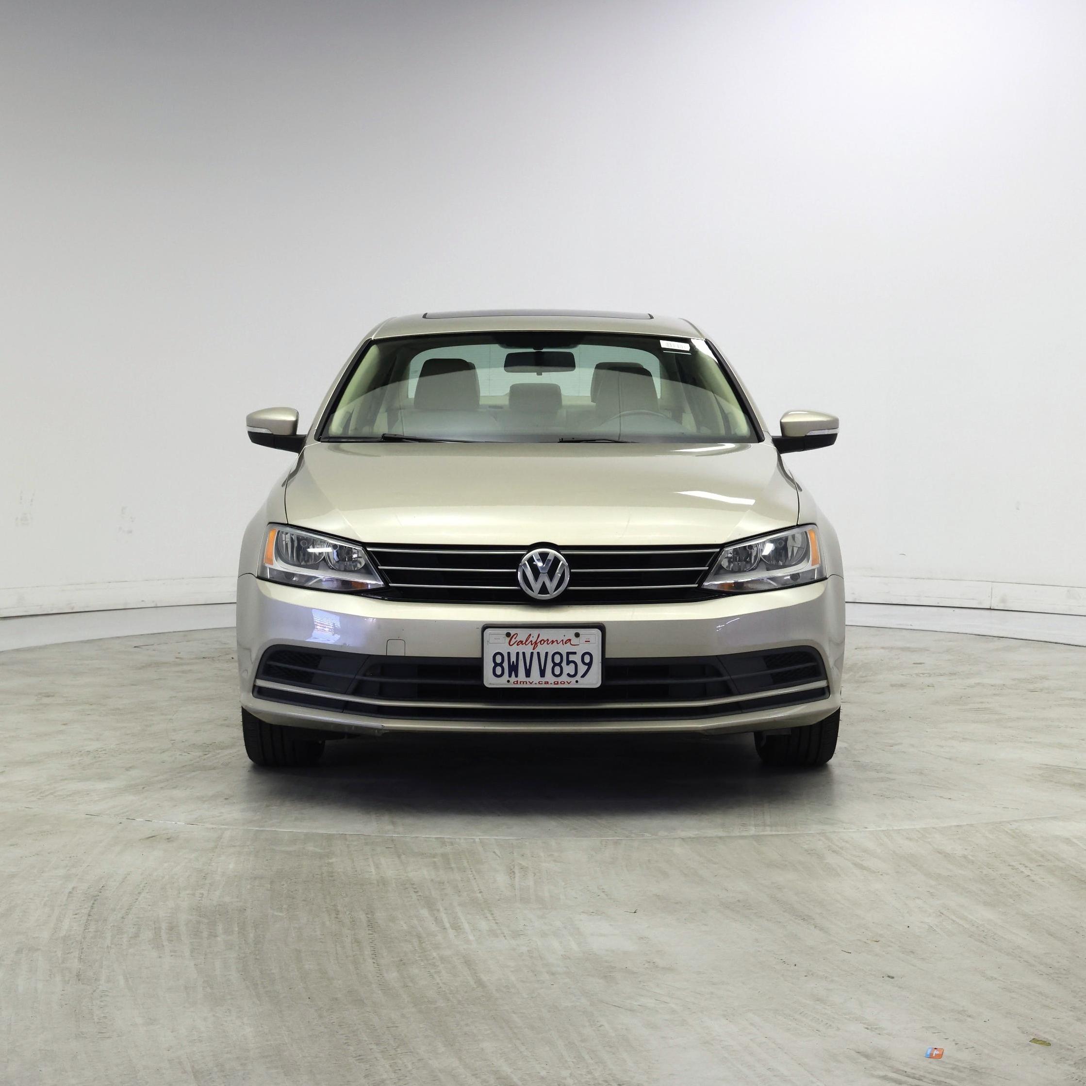 Thumbnail: 2015 Volkswagen Jetta - 5