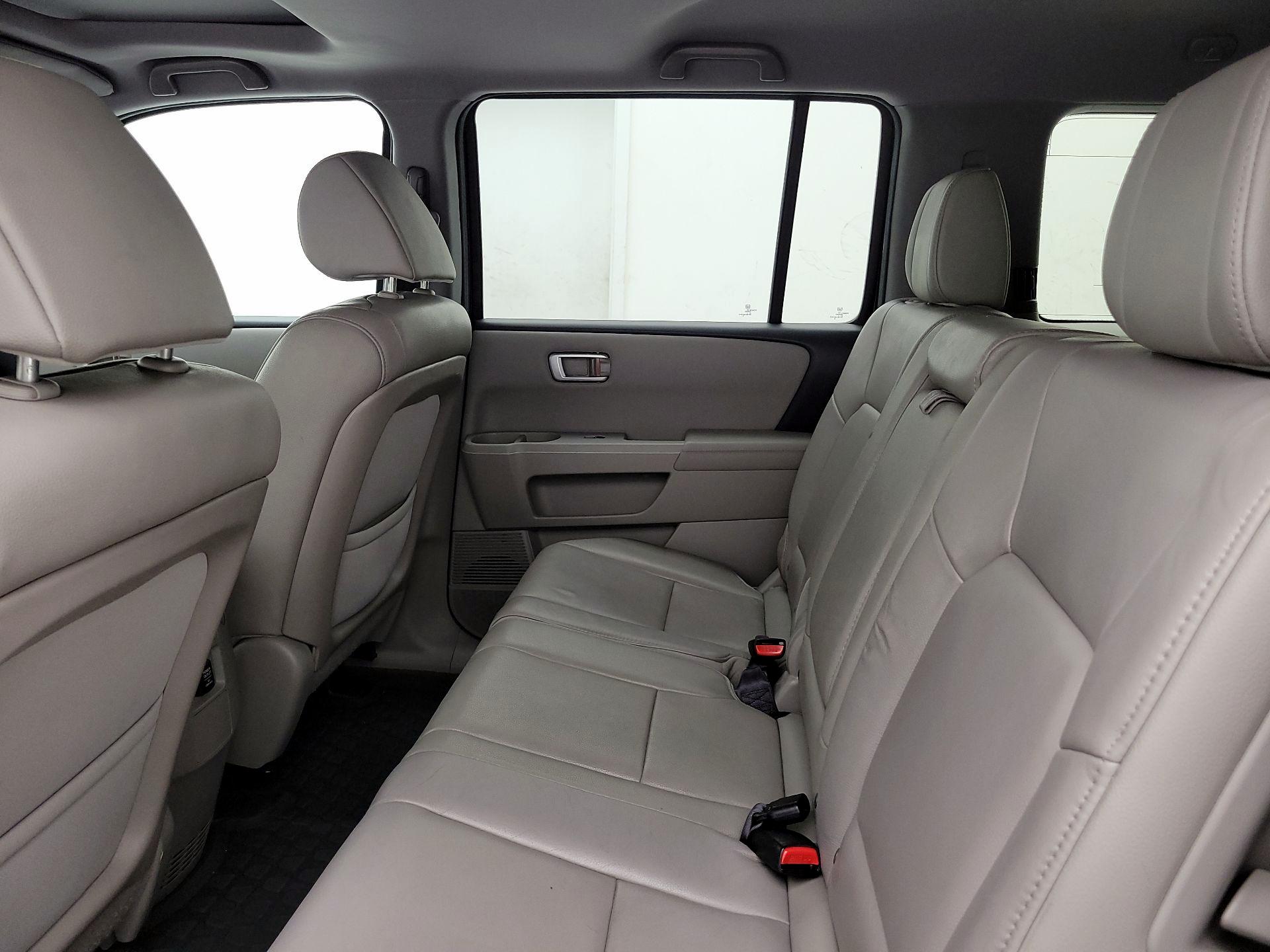 Thumbnail: 2014 Honda Pilot - 20