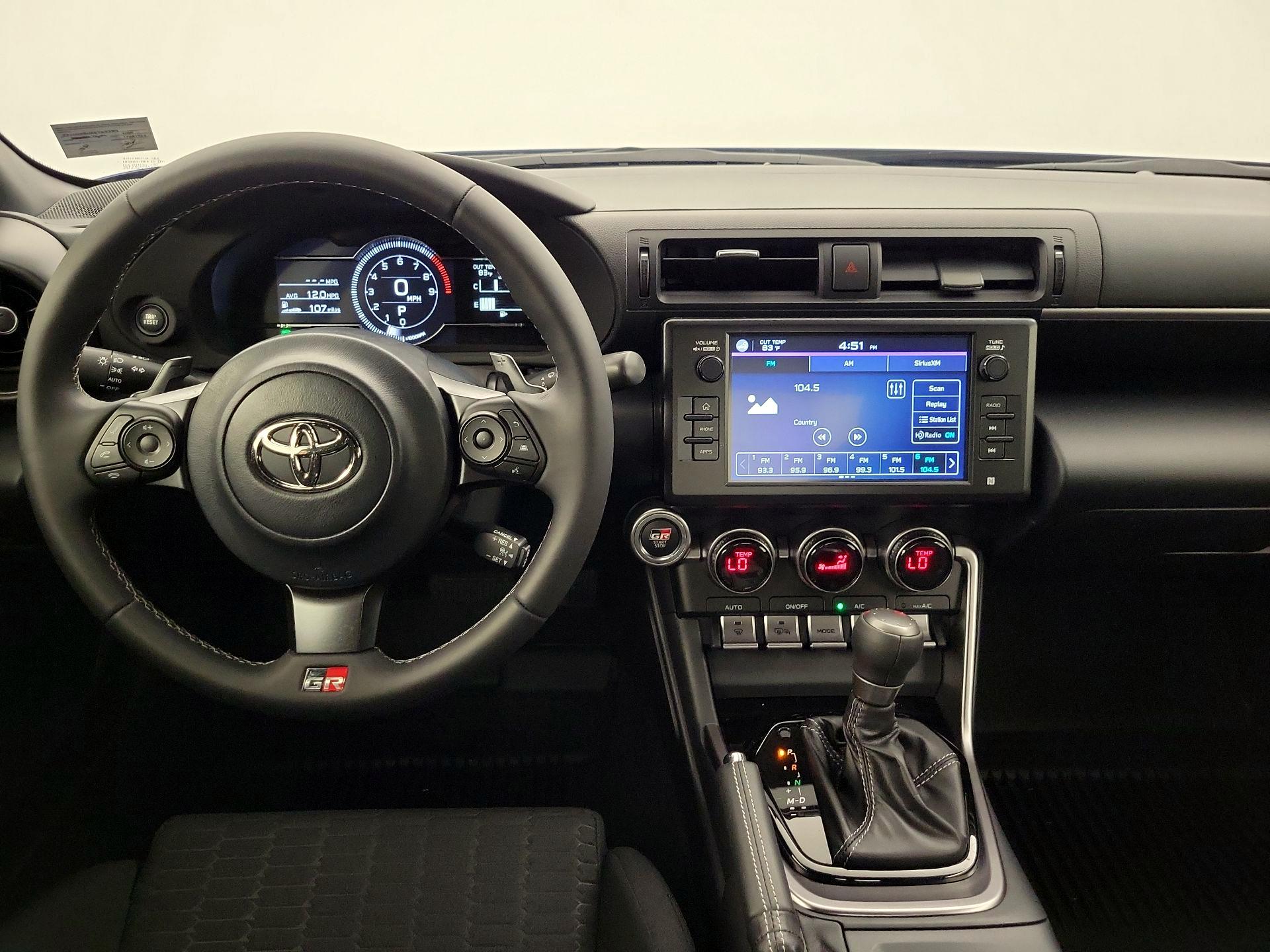 Thumbnail: 2025 Toyota GR86 - 9