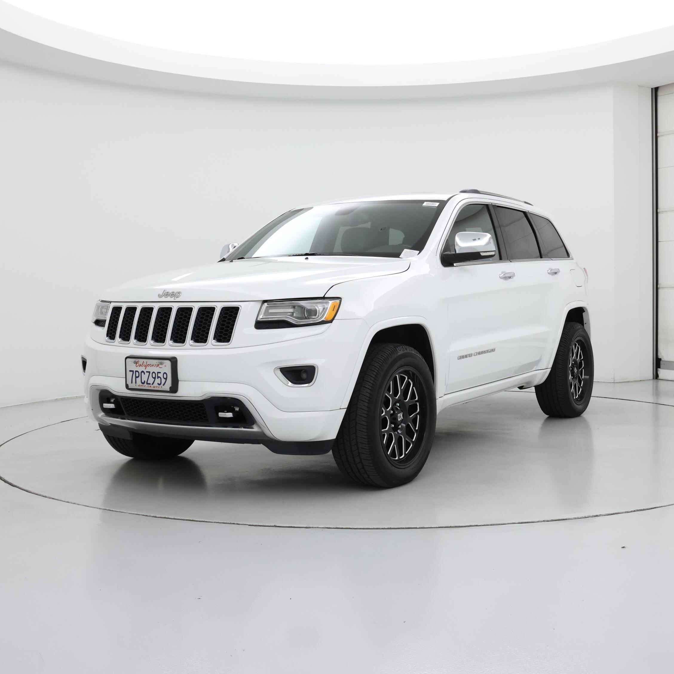 Thumbnail: 2015 Jeep Grand Cherokee - 4