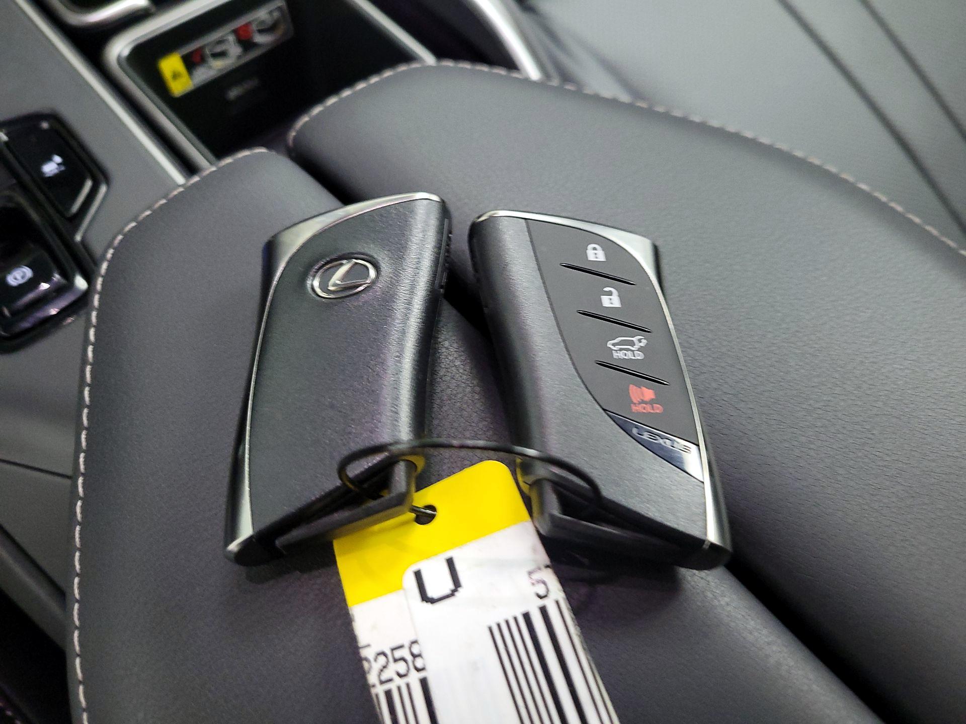 Thumbnail: 2026 Lexus TX - 18