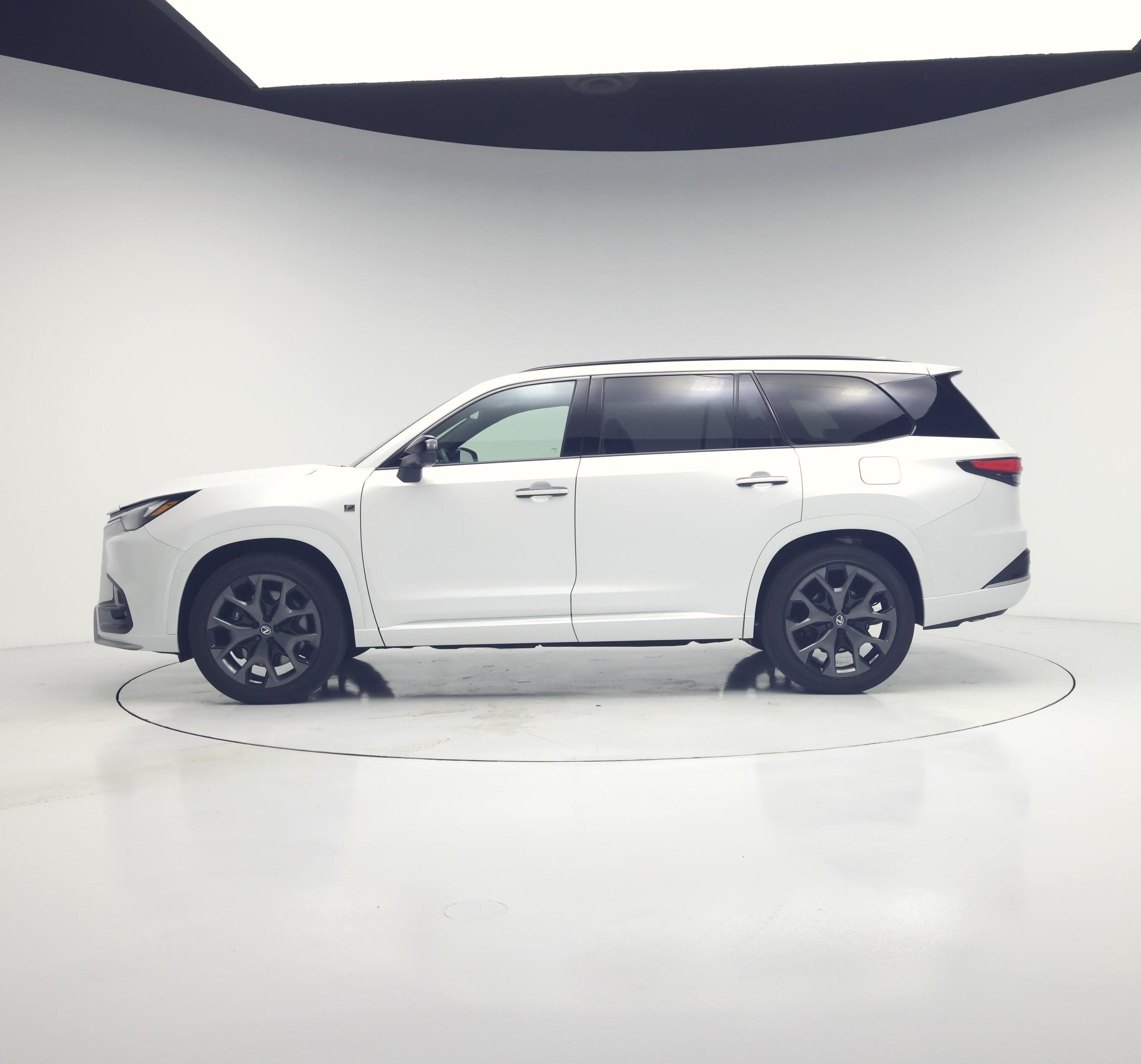 Thumbnail: 2026 Lexus TX - 3