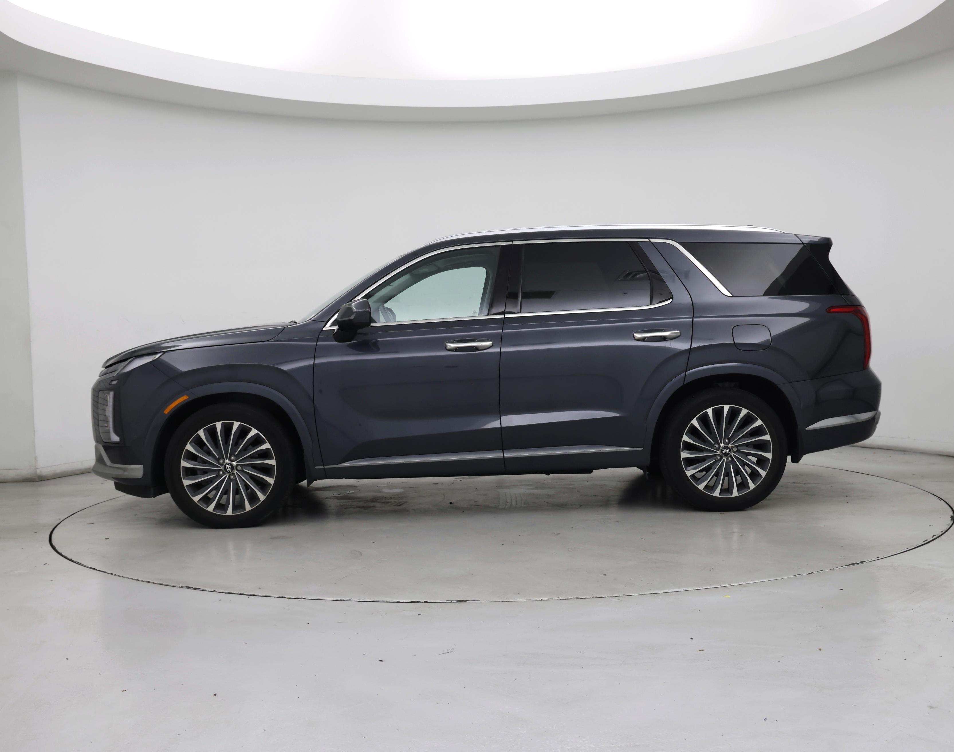 Thumbnail: 2024 Hyundai Palisade - 3
