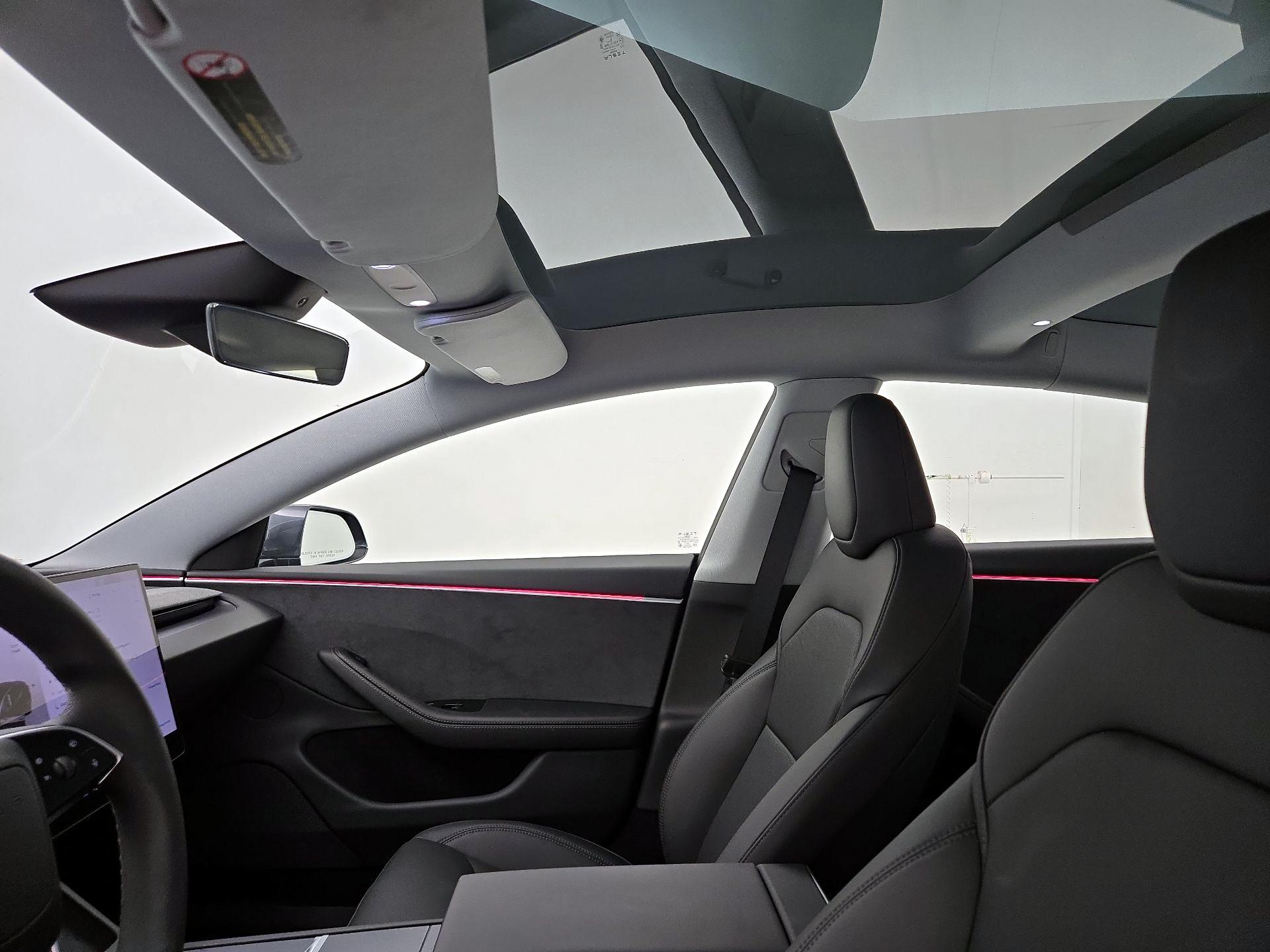 Thumbnail: 2025 Tesla Model 3 - 20