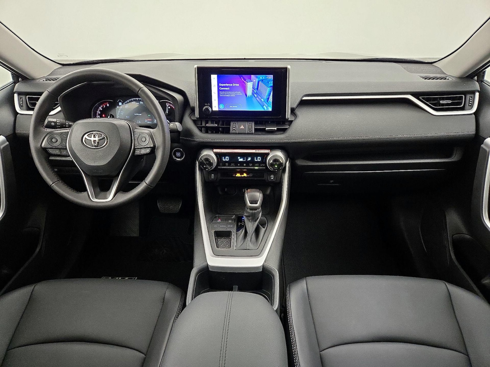 2025 Toyota RAV4 XLE Premium - Photo 10