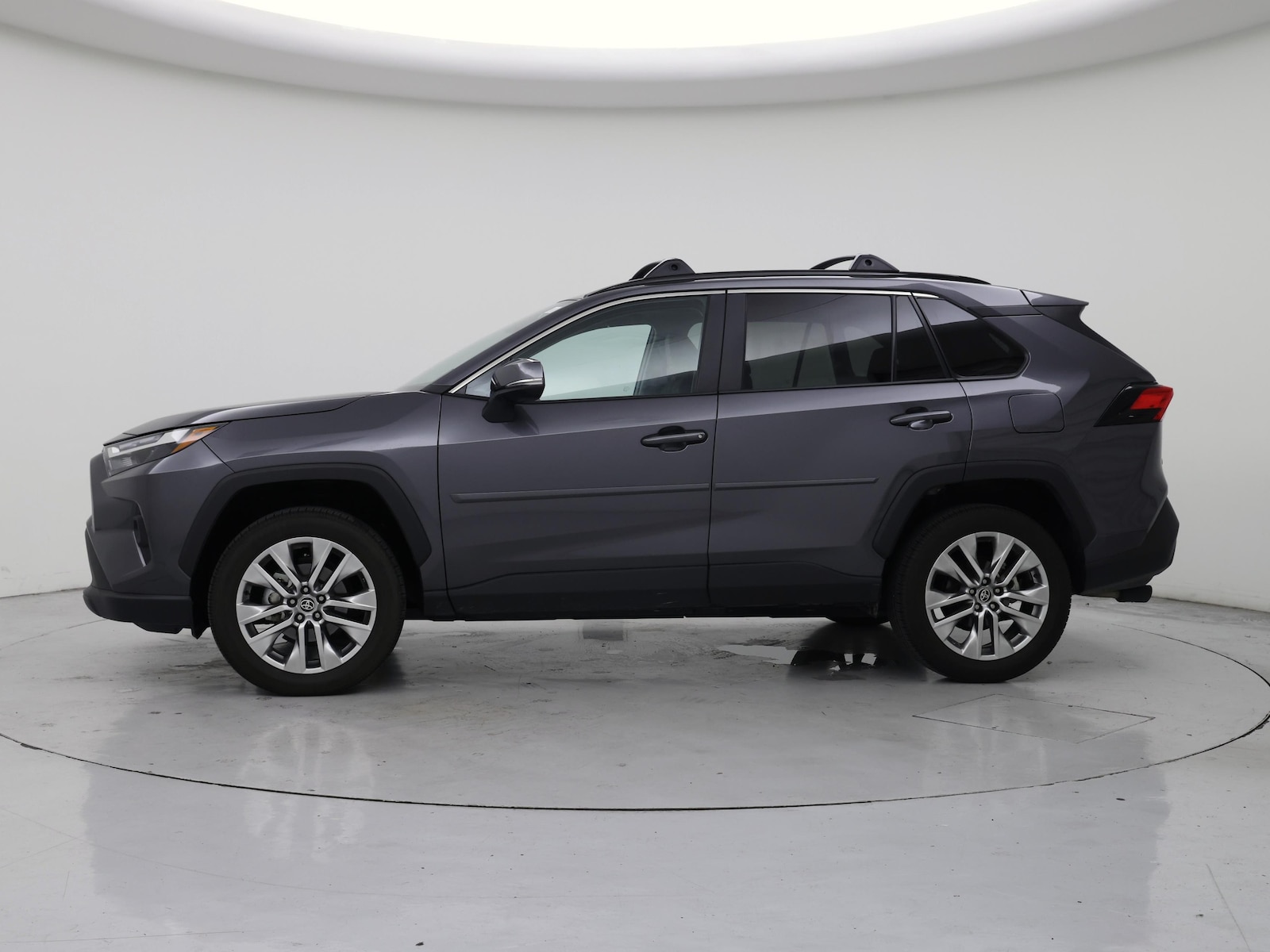 2025 Toyota RAV4 XLE Premium - Photo 4