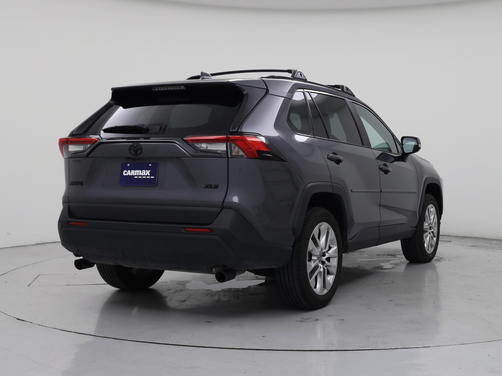 2025 Toyota RAV4 XLE Premium - Photo 9