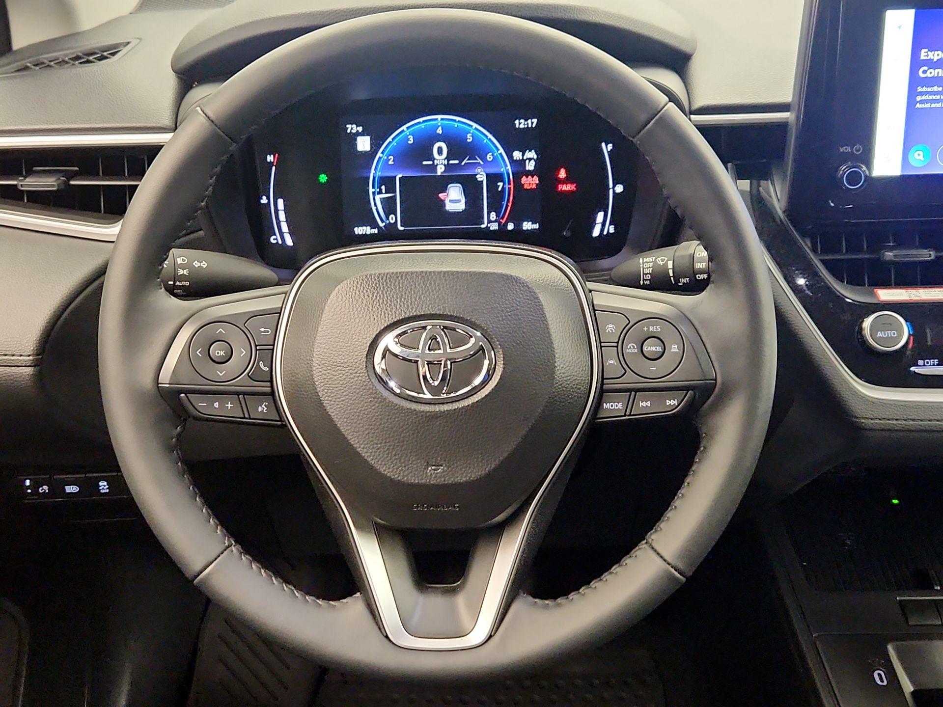 Thumbnail: 2026 Toyota Corolla Cross - 10