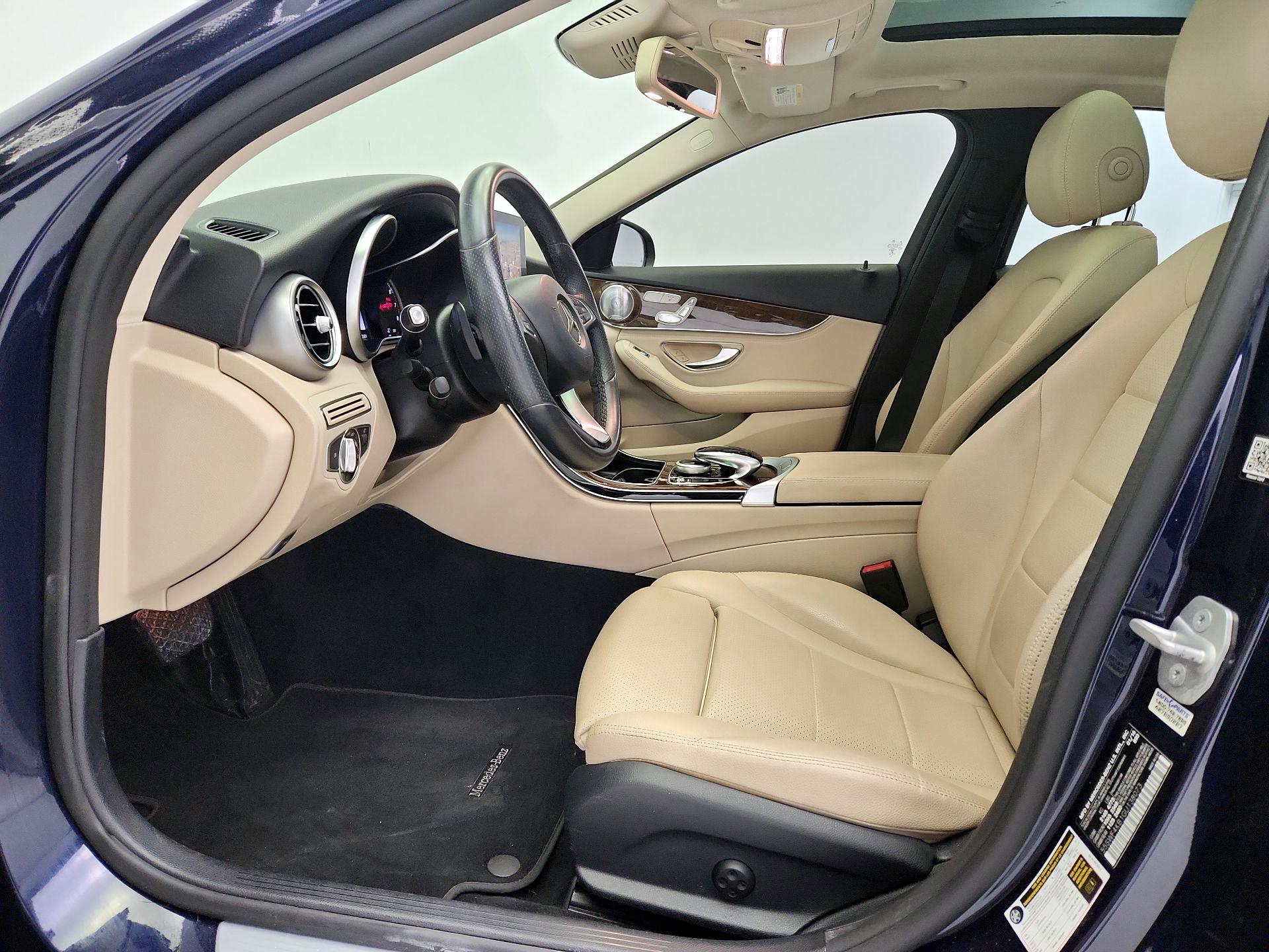 Thumbnail: 2016 Mercedes-Benz C-Class - 11