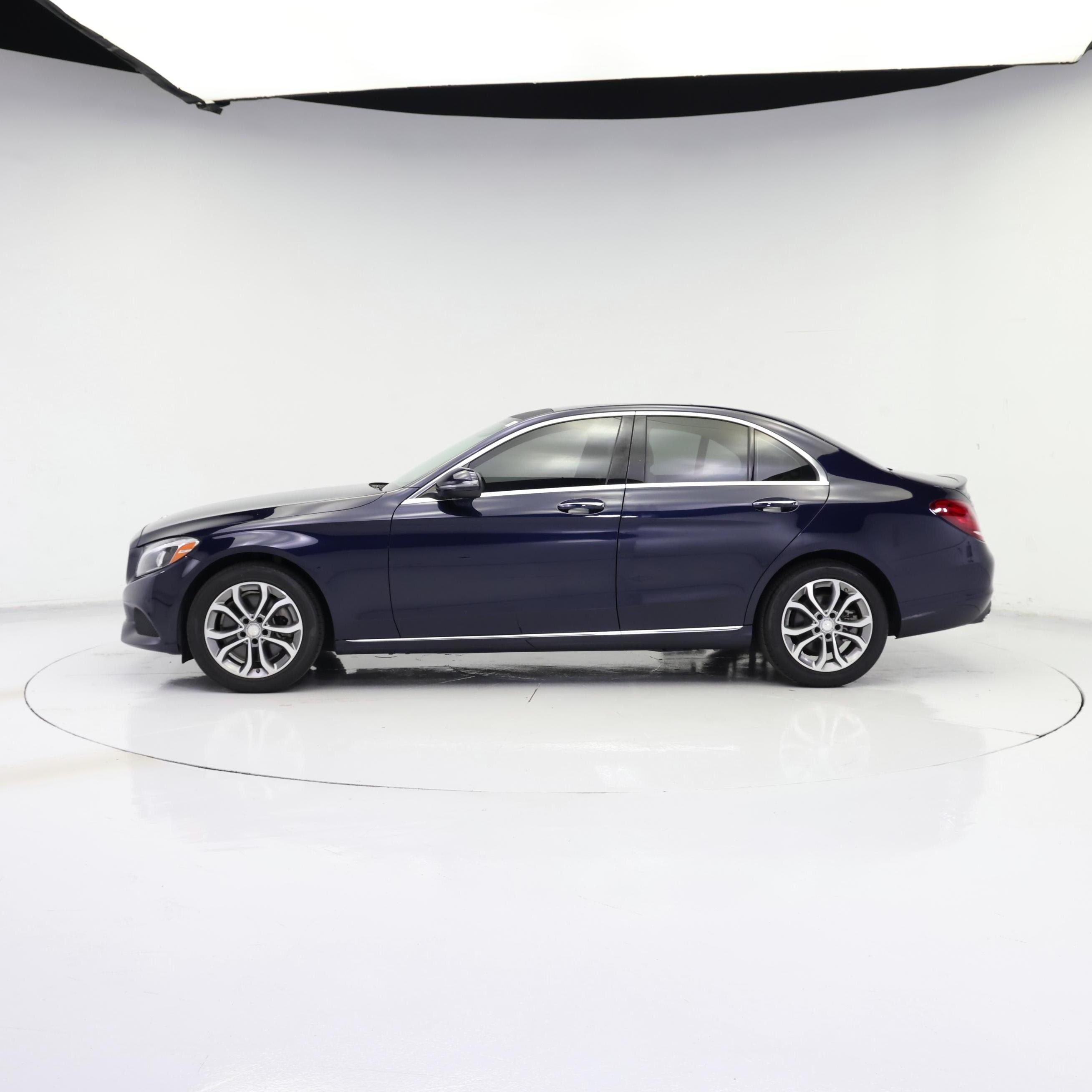 Thumbnail: 2016 Mercedes-Benz C-Class - 3