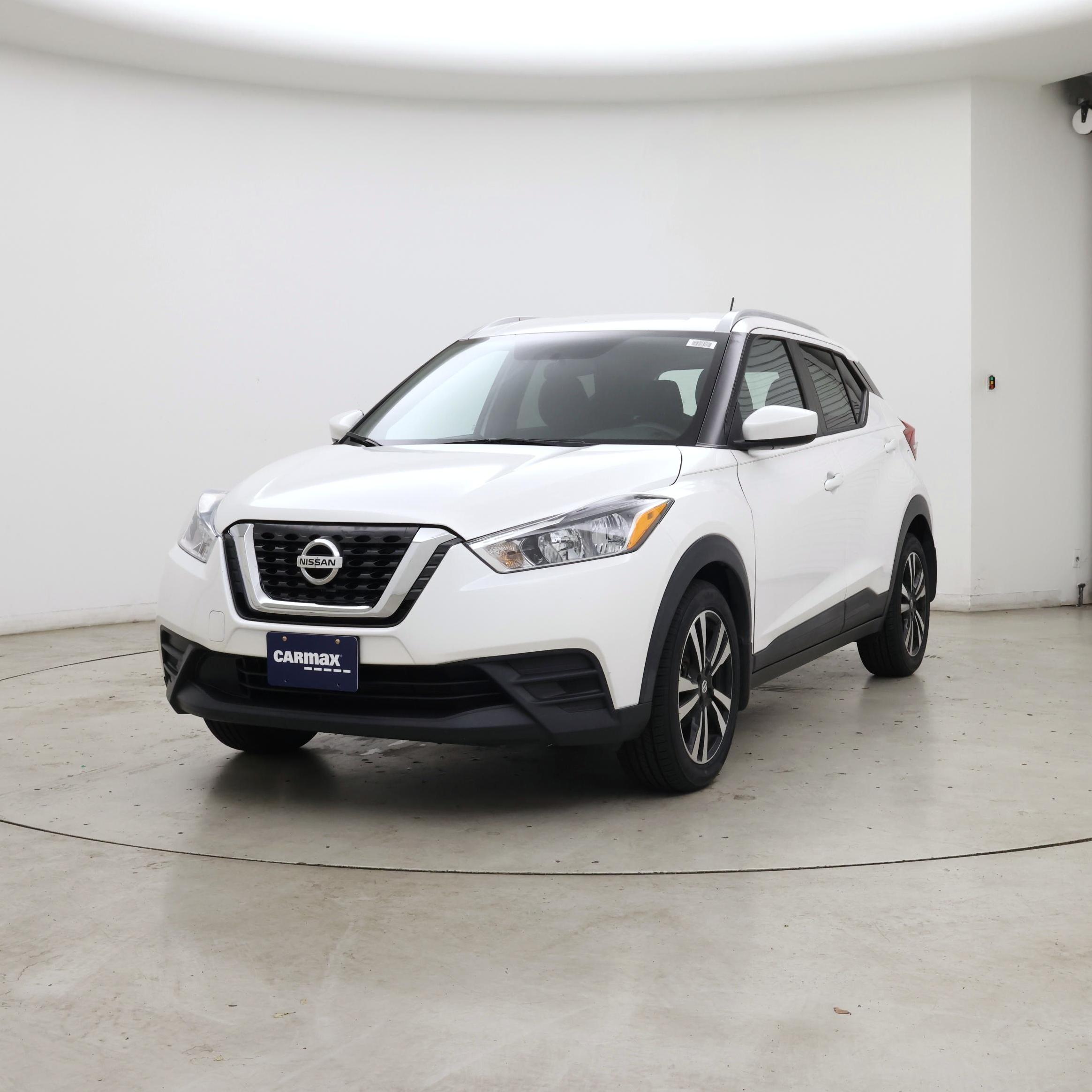 Thumbnail: 2018 Nissan Kicks - 4