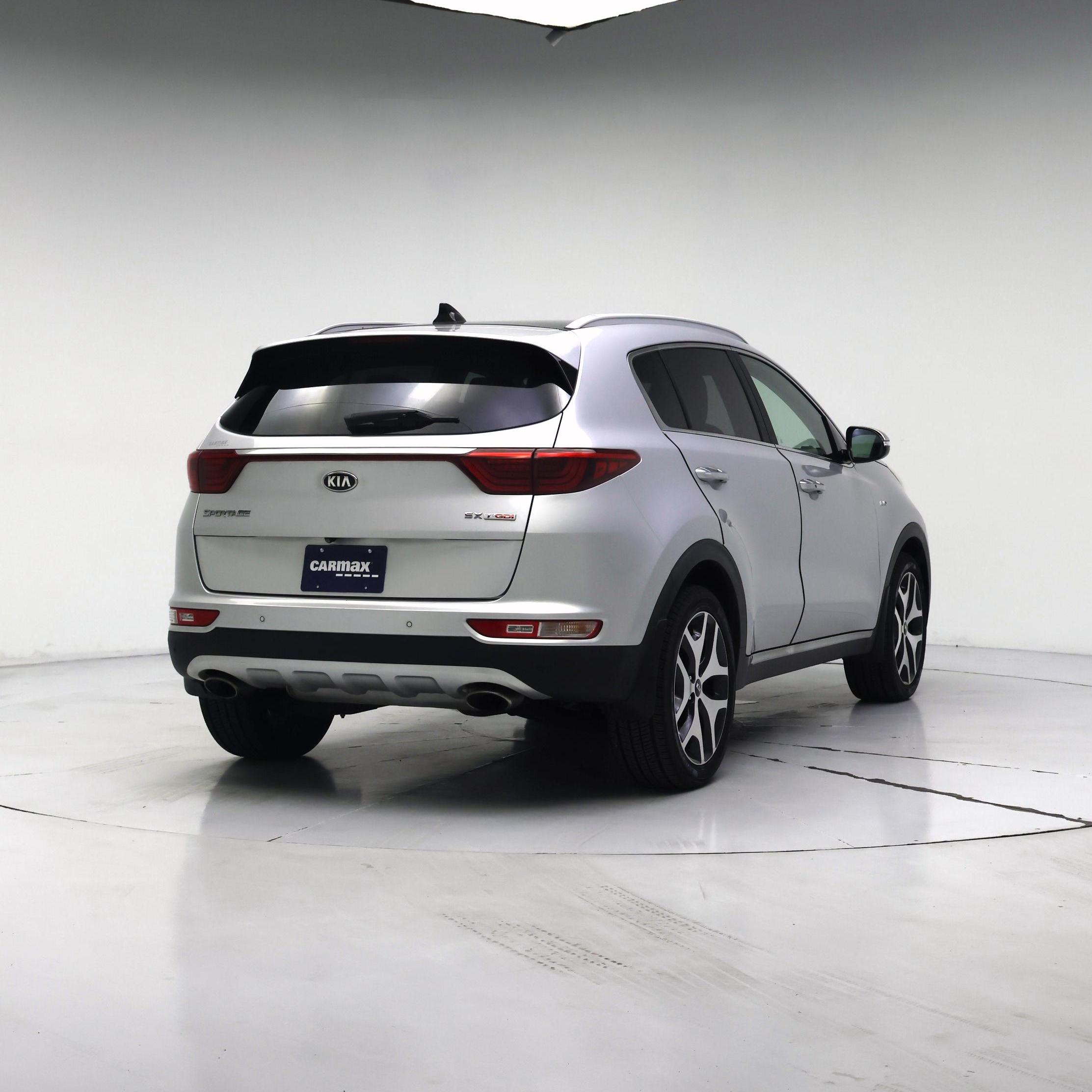 Thumbnail: 2017 Kia Sportage - 8