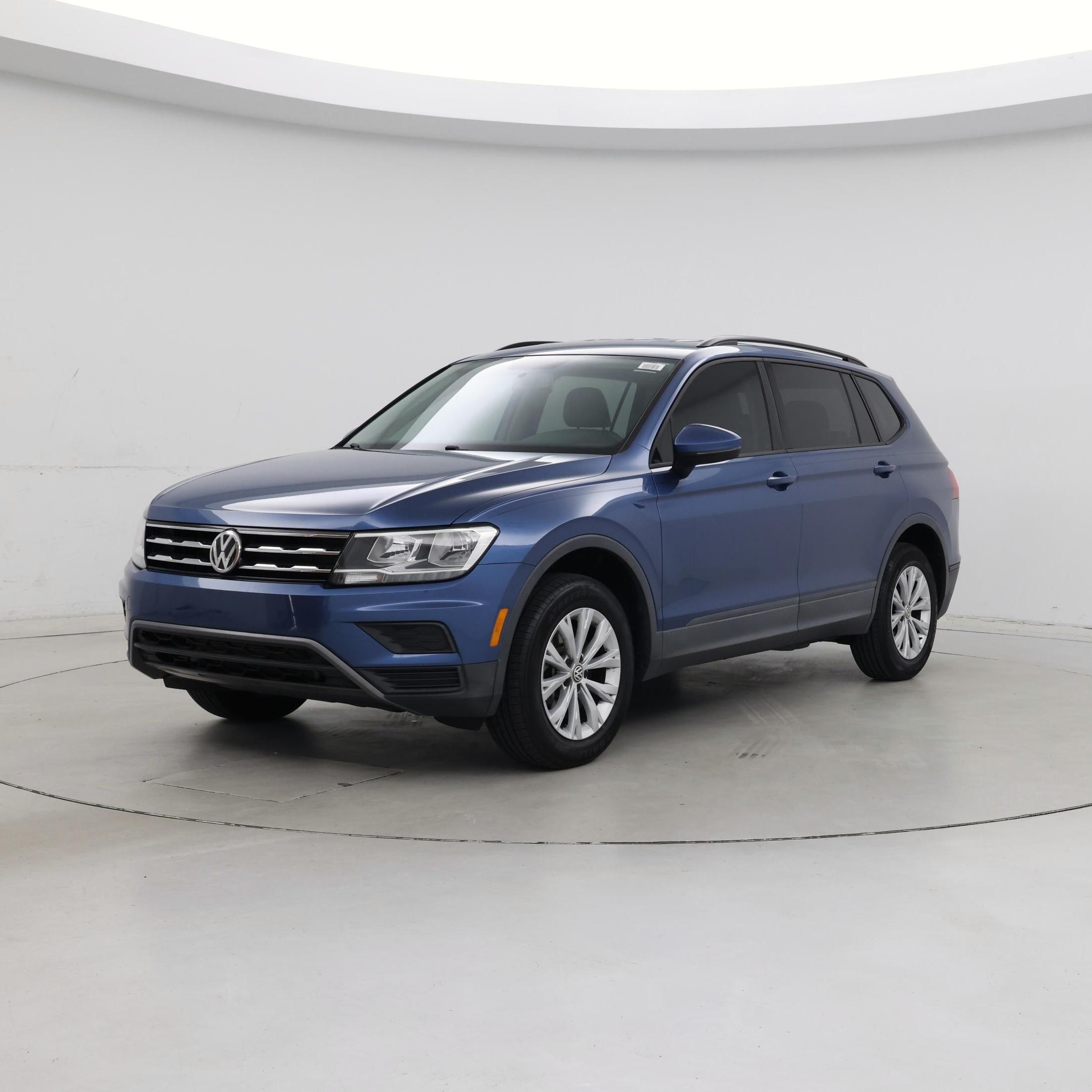 Thumbnail: 2020 Volkswagen Tiguan - 4