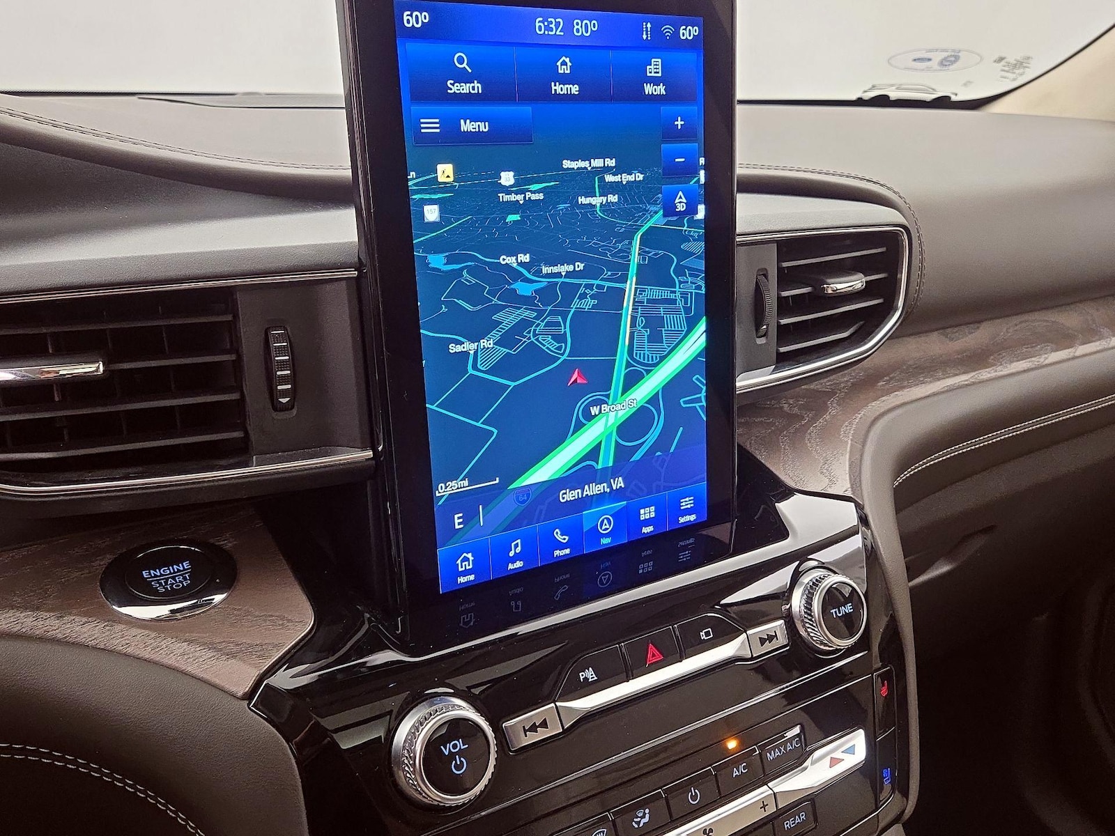 2022 Ford Explorer Platinum - Photo 15