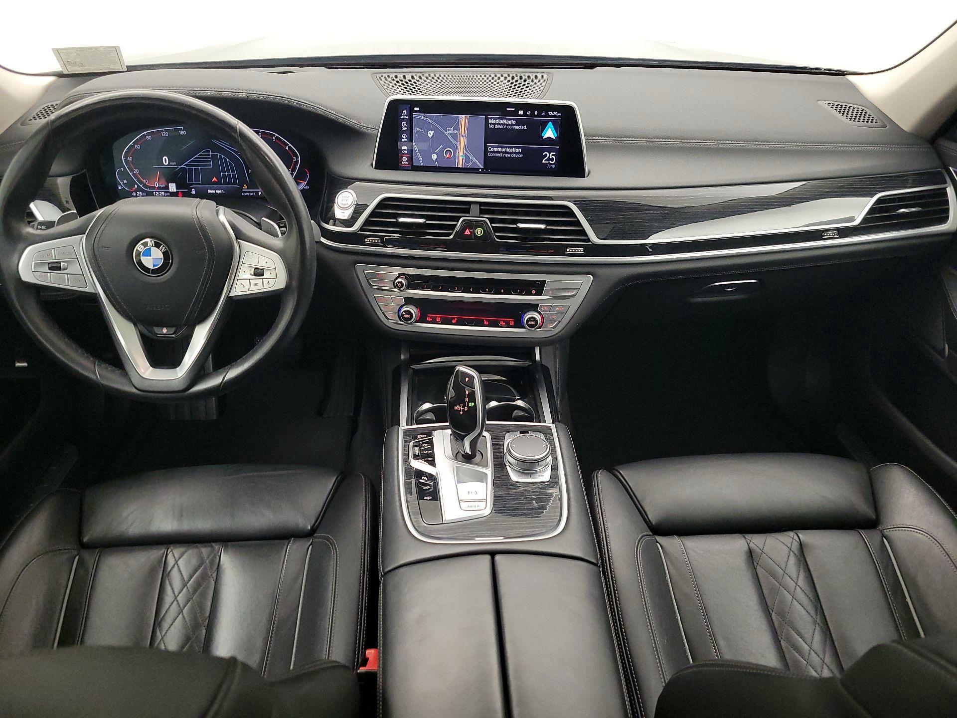 Thumbnail: 2021 BMW 7 Series - 9