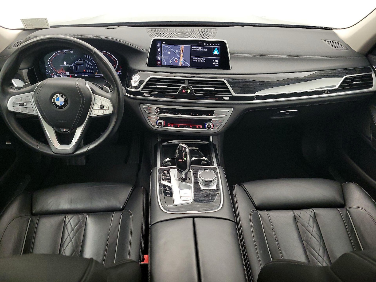 2021 BMW 7 Series 740i - Photo 10