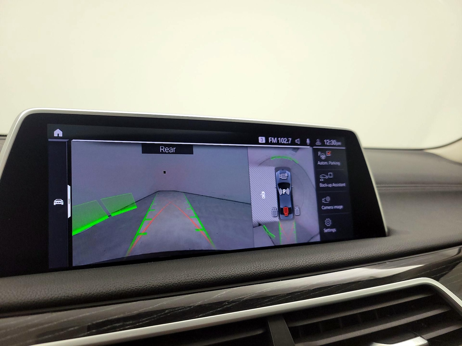 2021 BMW 7 Series 740i - Photo 16