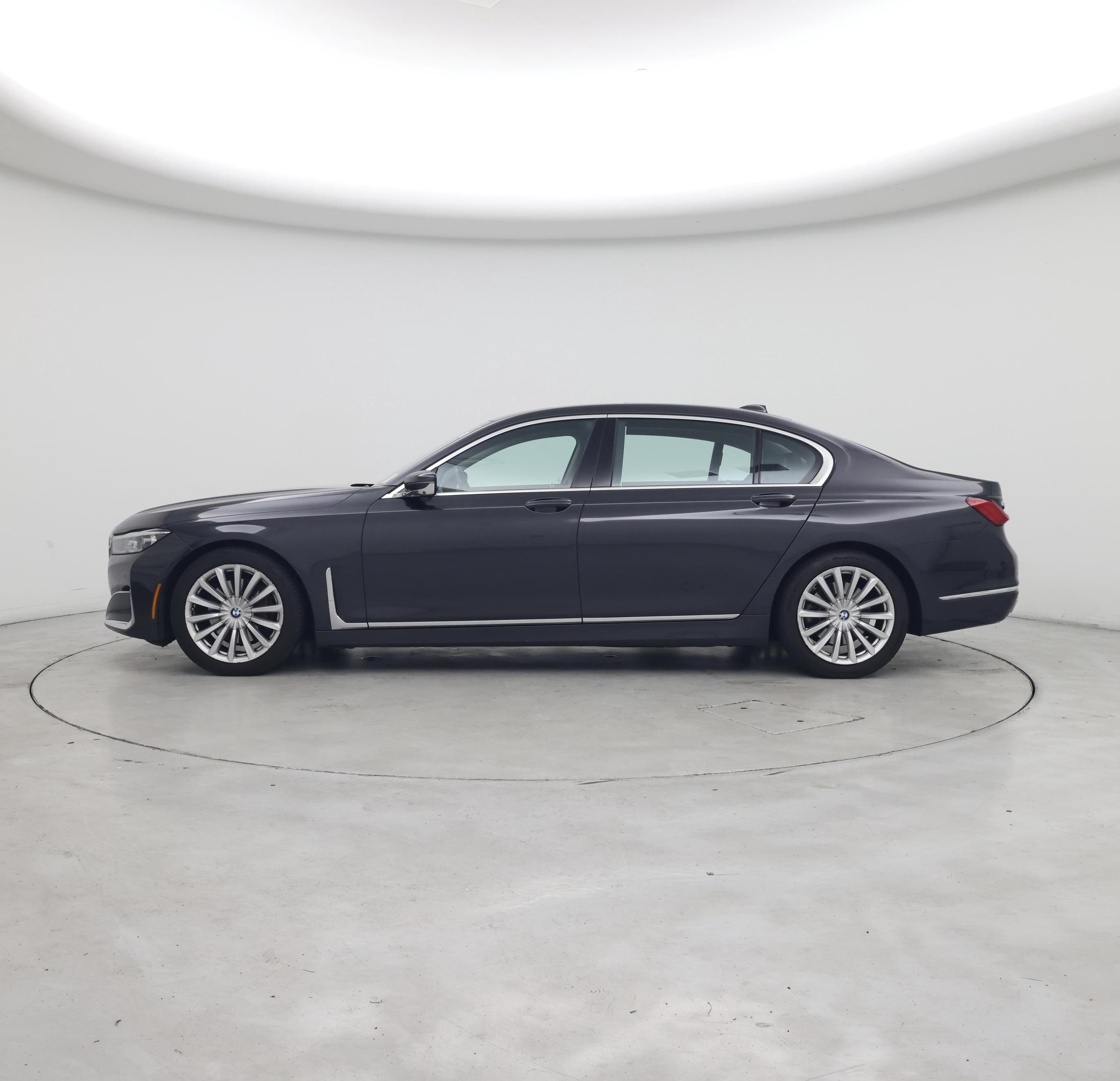 Thumbnail: 2021 BMW 7 Series - 3