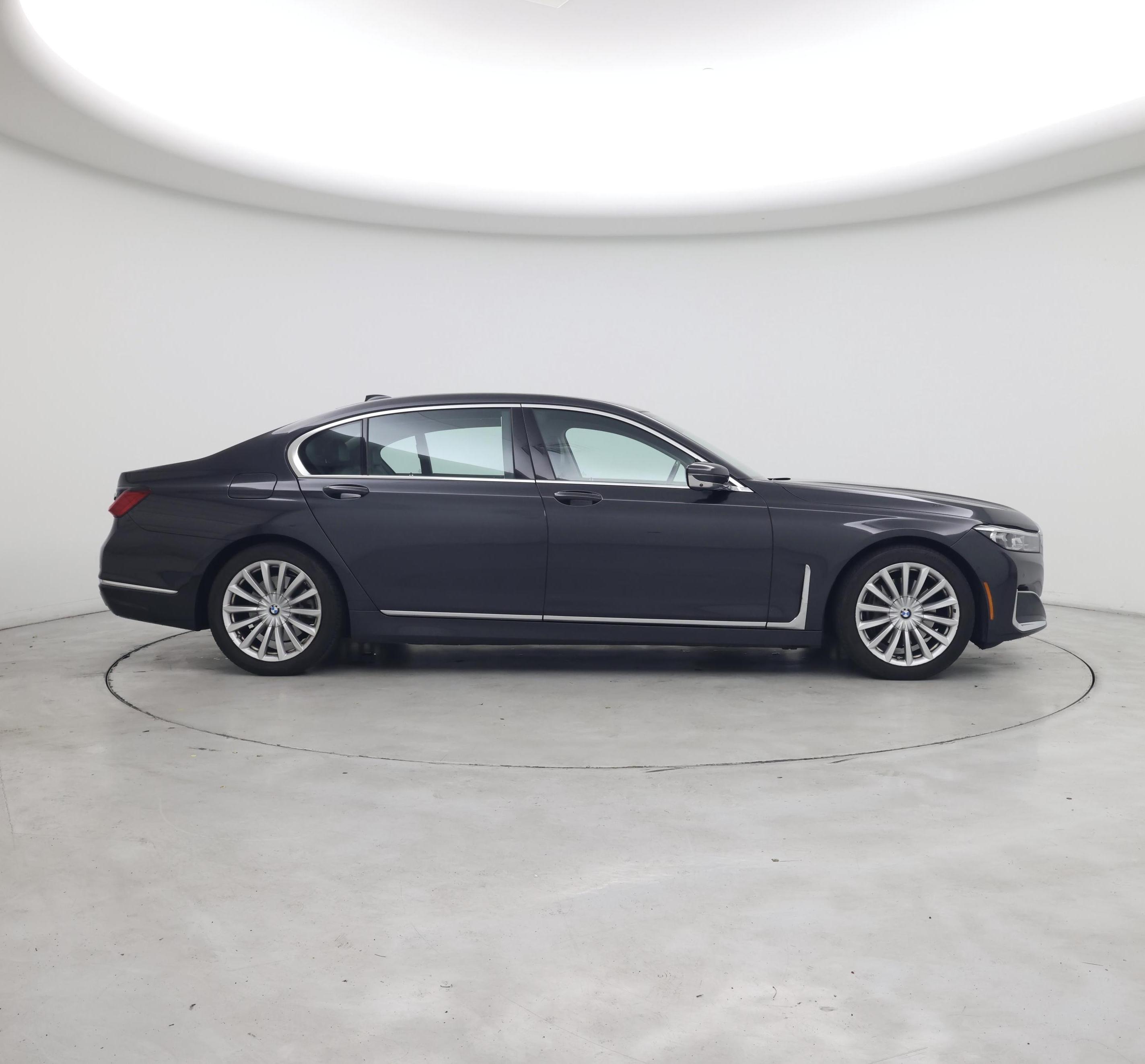 Thumbnail: 2021 BMW 7 Series - 7