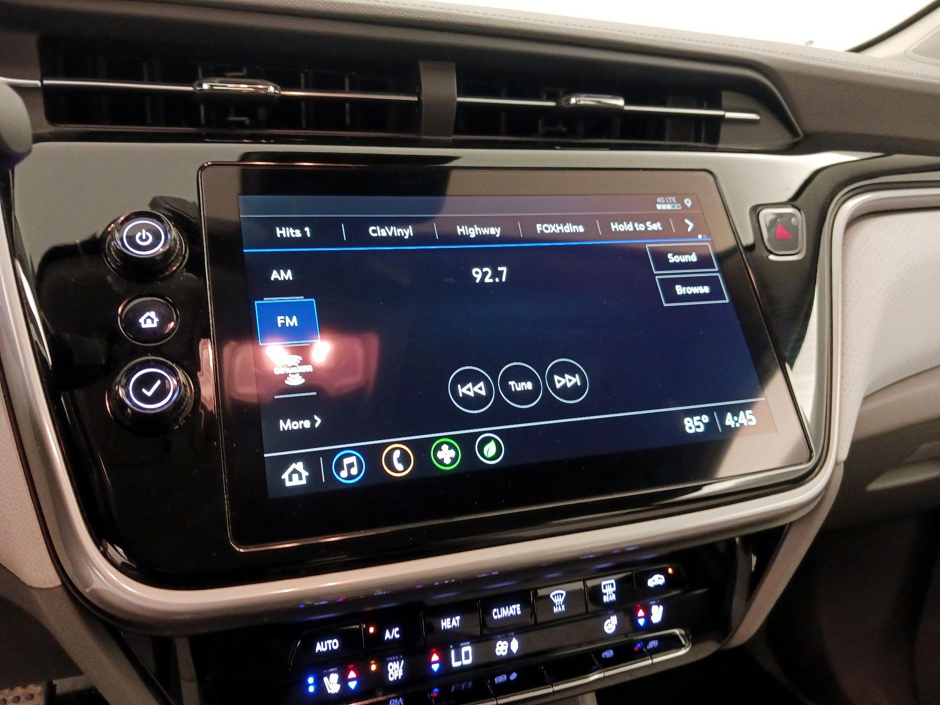 Thumbnail: 2023 Chevrolet Bolt EUV - 15