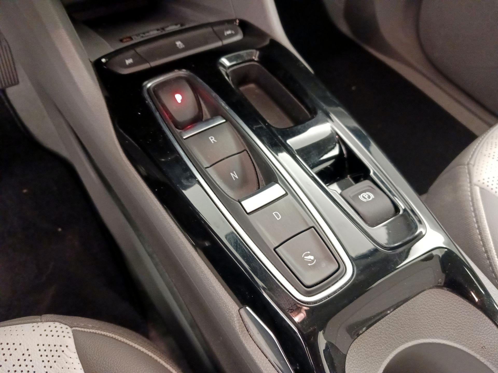 Thumbnail: 2023 Chevrolet Bolt EUV - 17