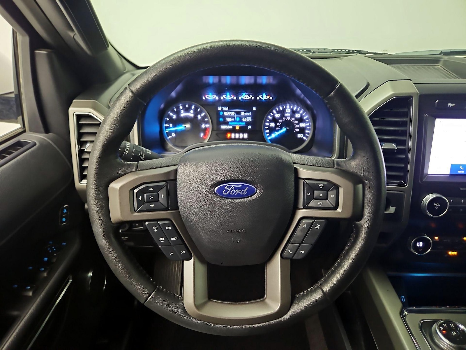 2020 Ford Expedition XLT - Photo 11