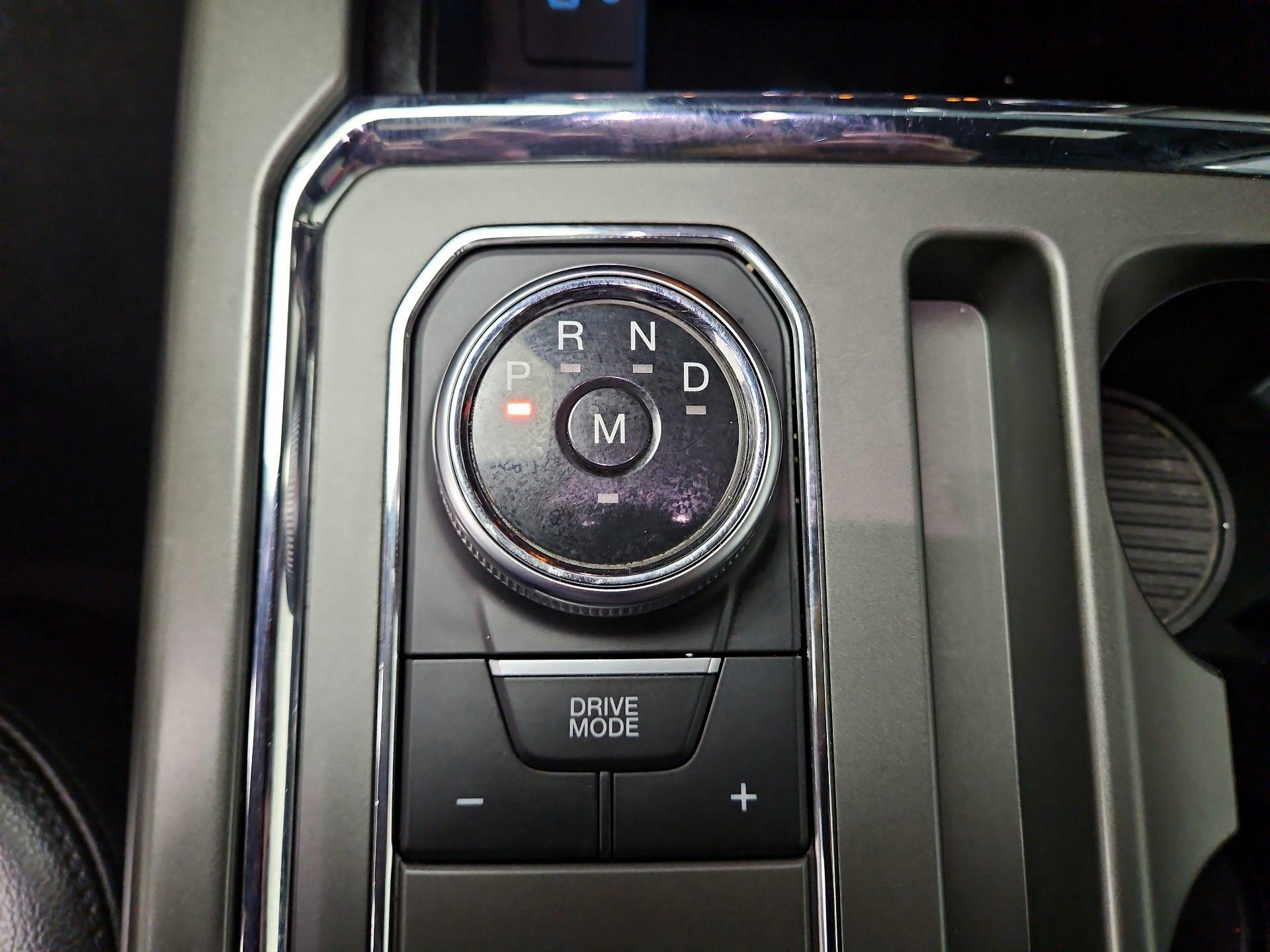 Thumbnail: 2020 Ford Expedition - 17