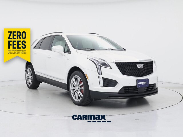 White 2022 Cadillac XT5 SUV / Crossover Four-Wheel Drive Automatic