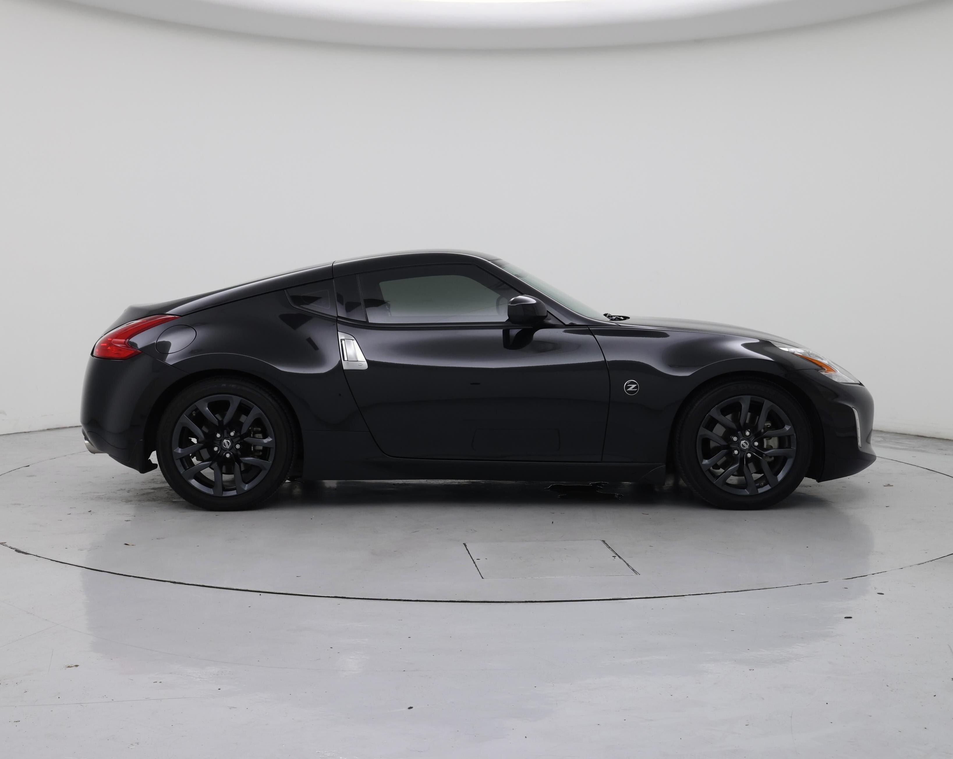 Thumbnail: 2017 Nissan Z - 7
