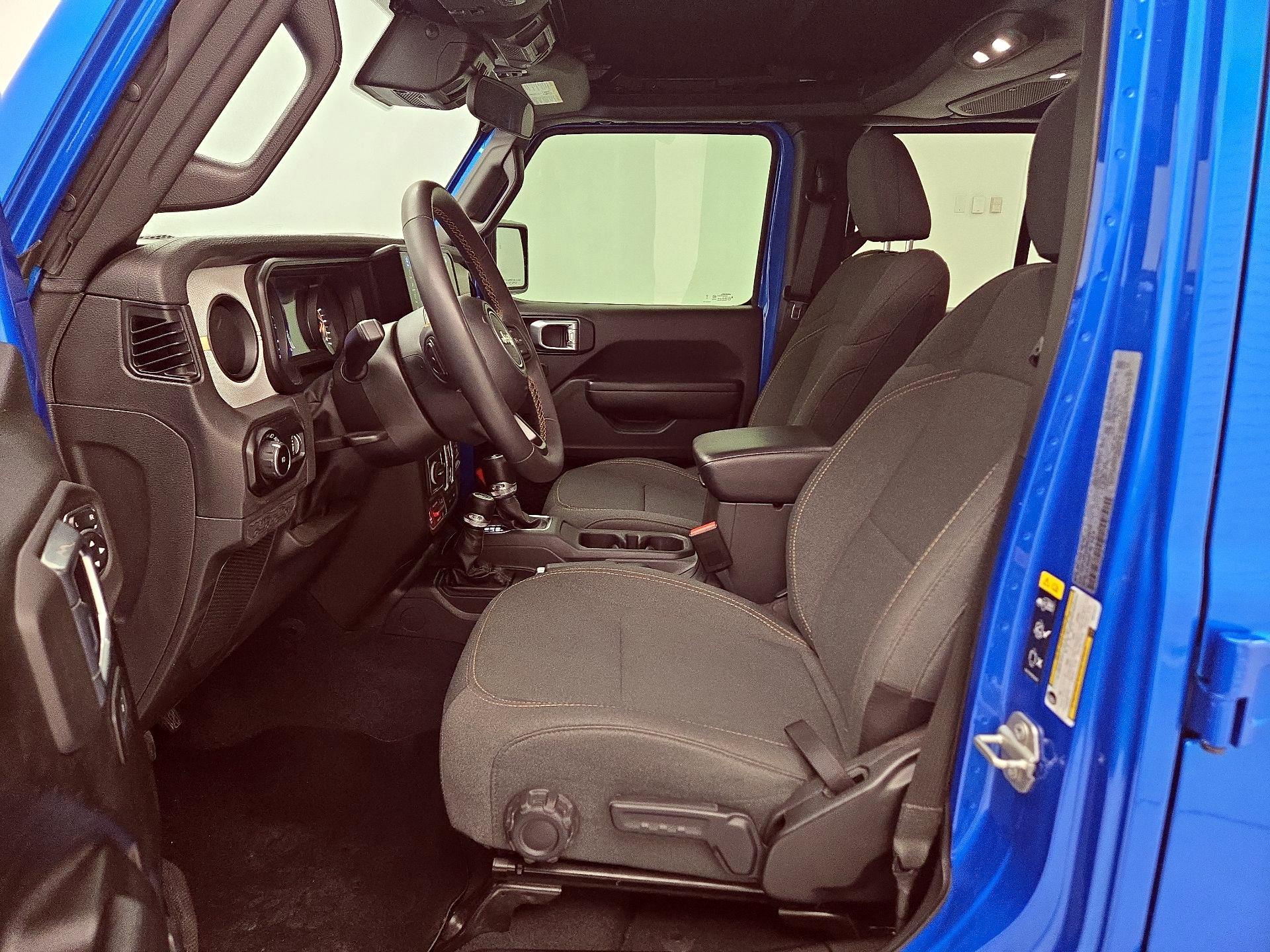 Thumbnail: 2024 Jeep Wrangler - 11
