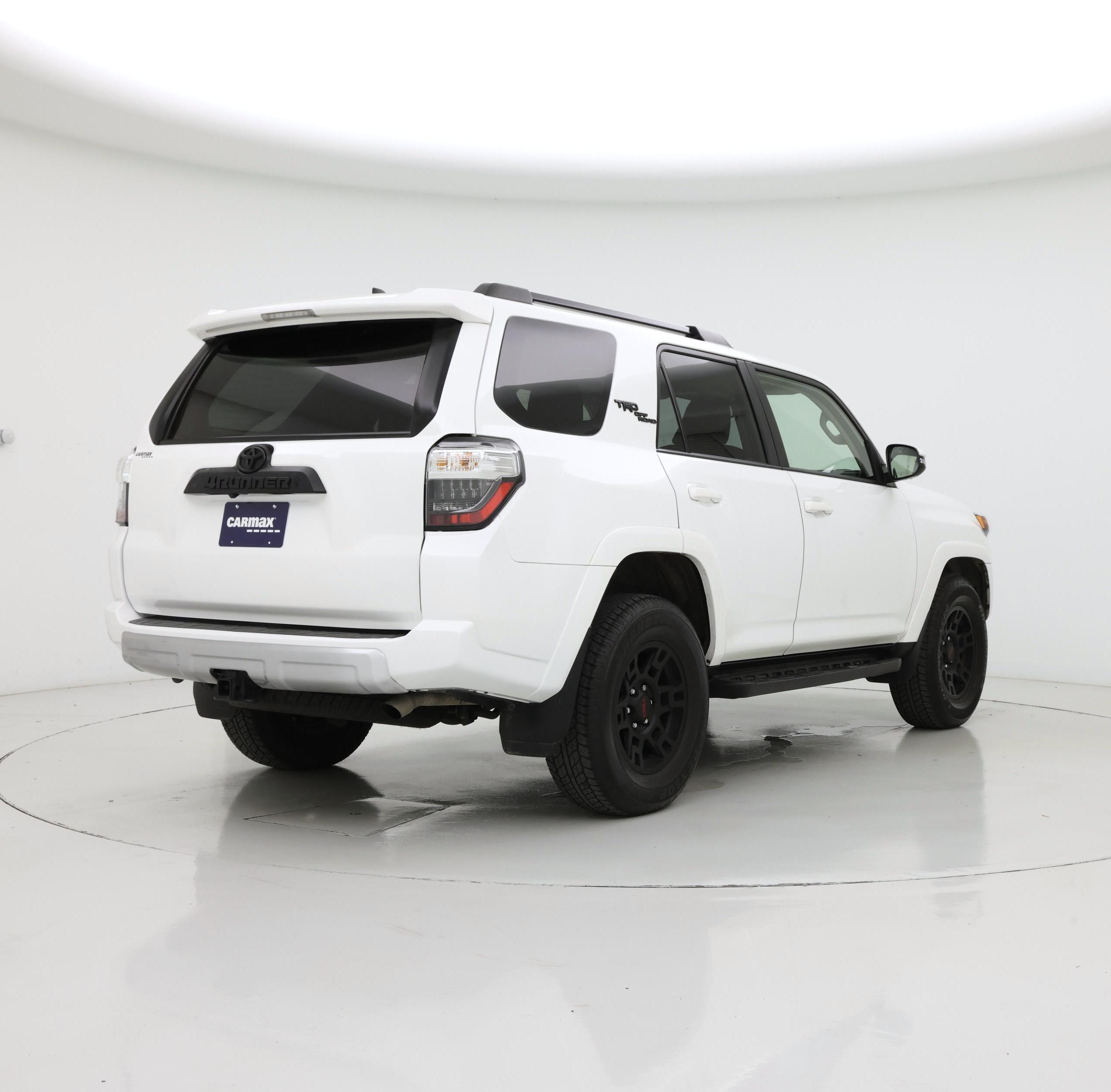 Thumbnail: 2023 Toyota 4Runner - 8