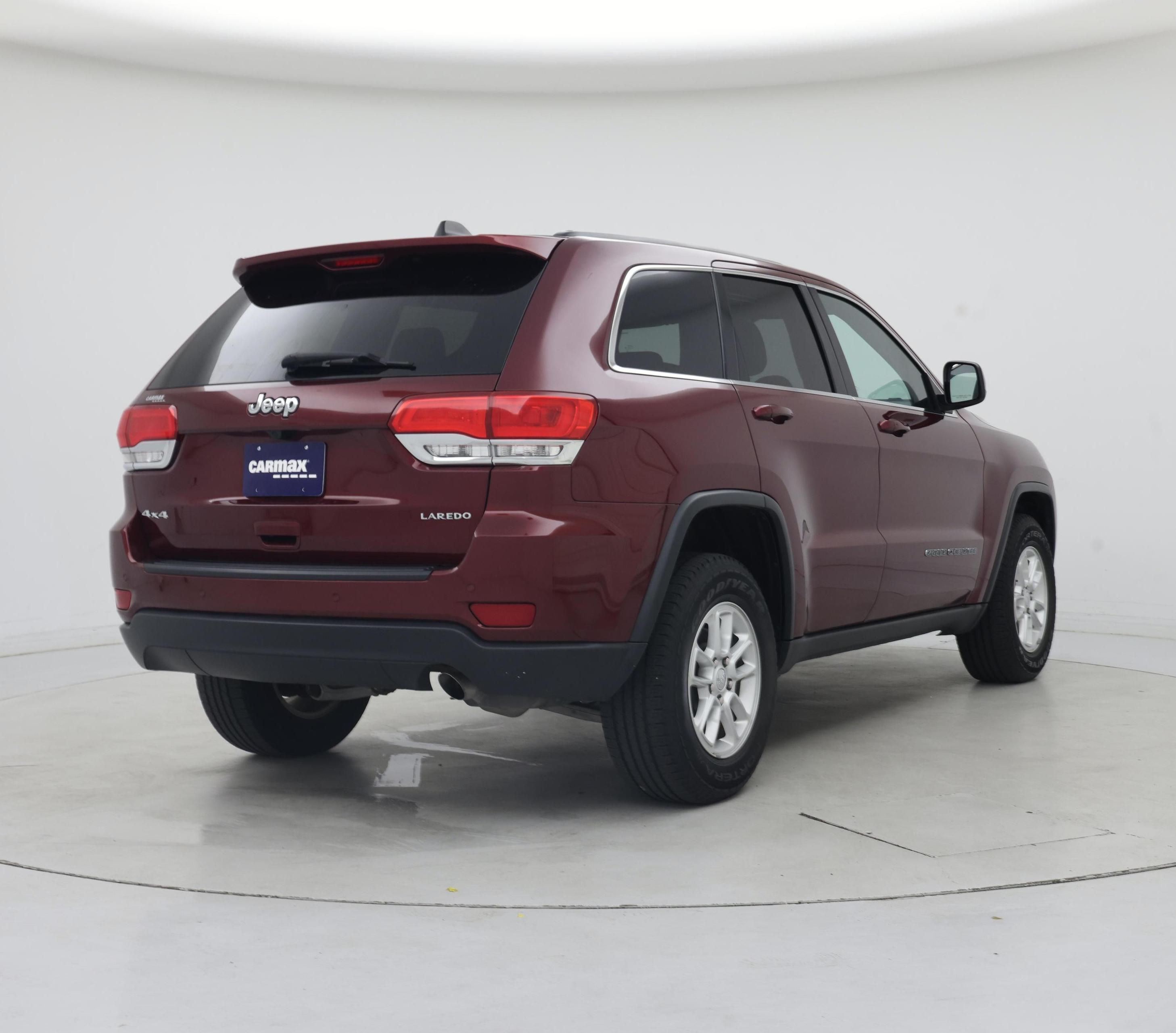 Thumbnail: 2018 Jeep Grand Cherokee - 8