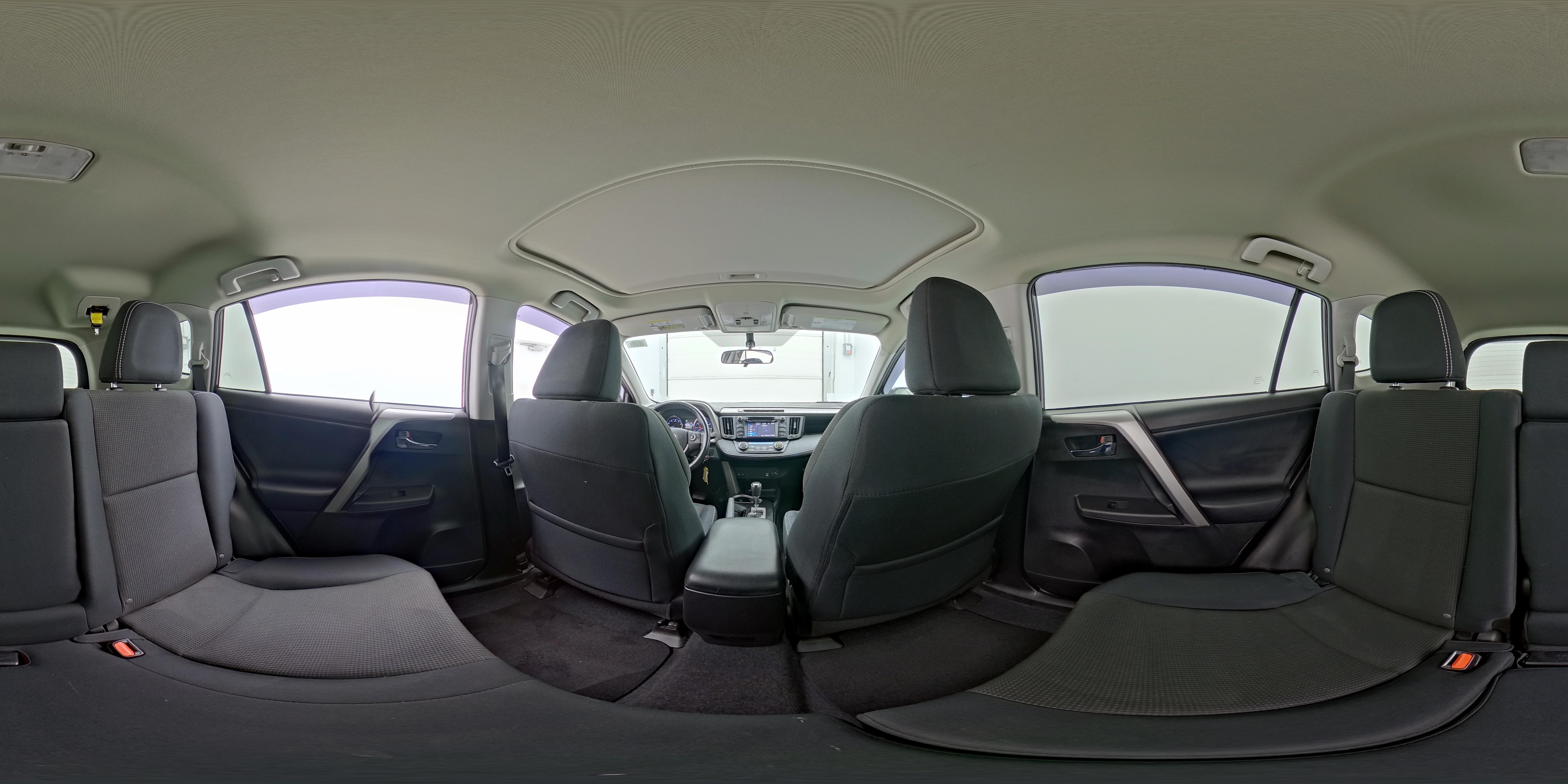 2016 Toyota RAV4 XLE - Photo 26