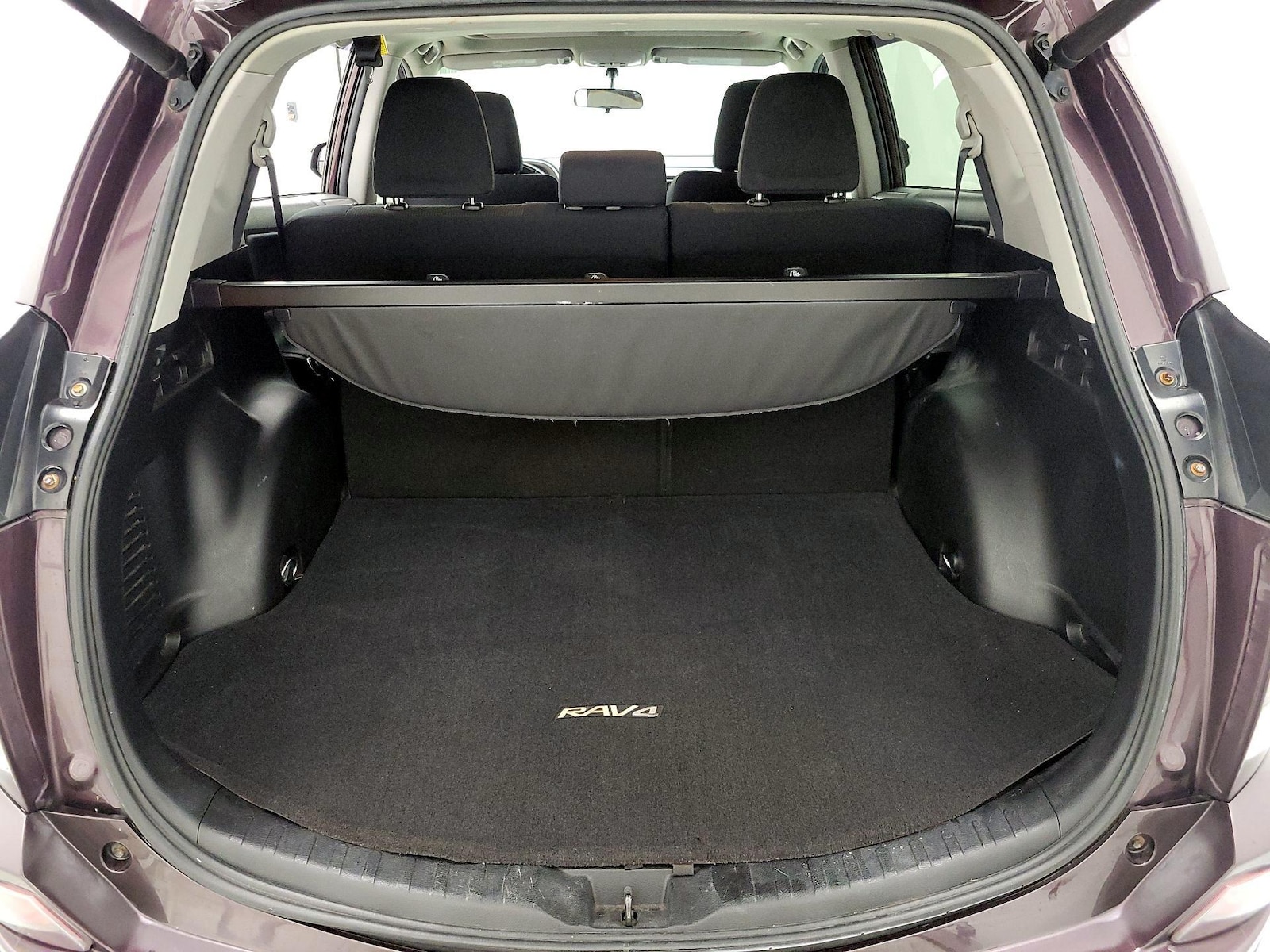 2016 Toyota RAV4 XLE - Photo 22
