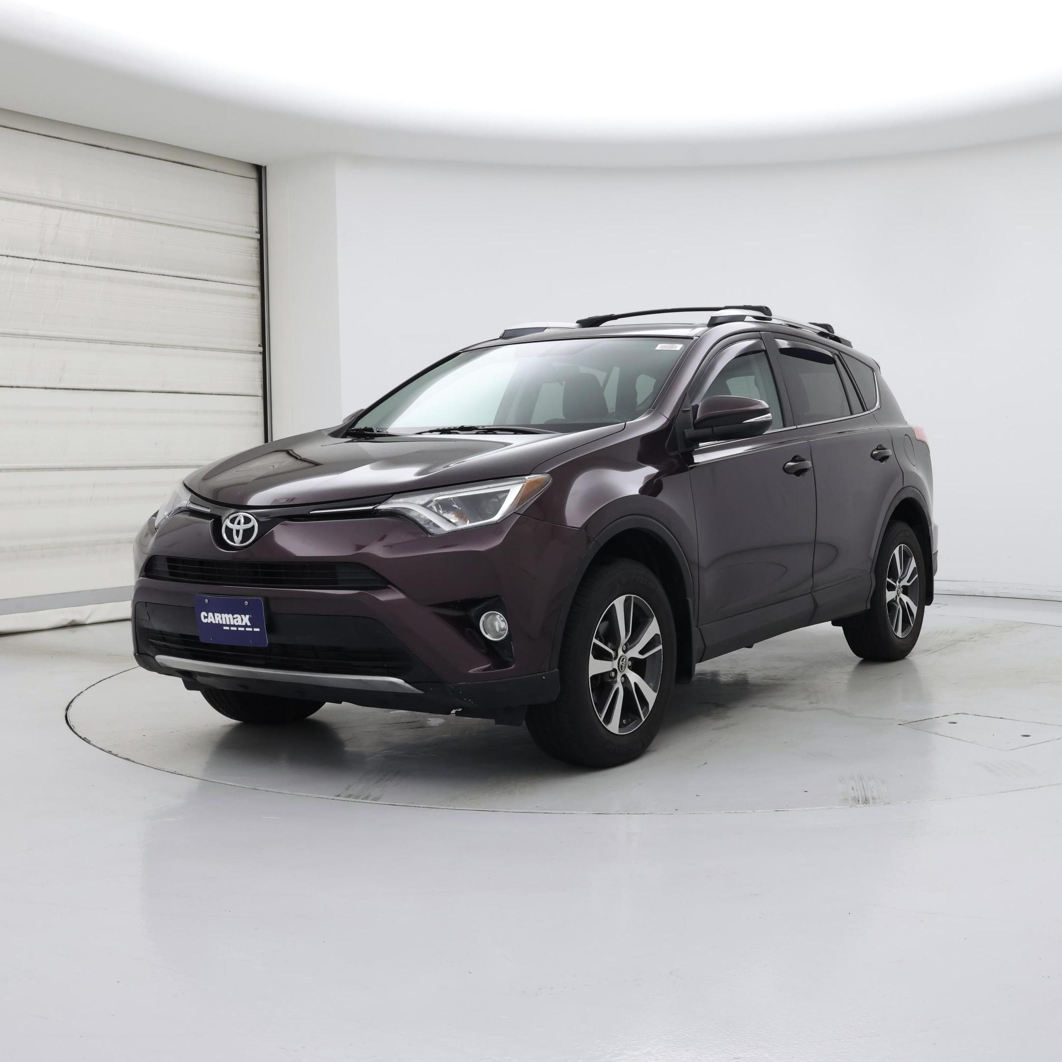 Thumbnail: 2016 Toyota RAV4 - 4