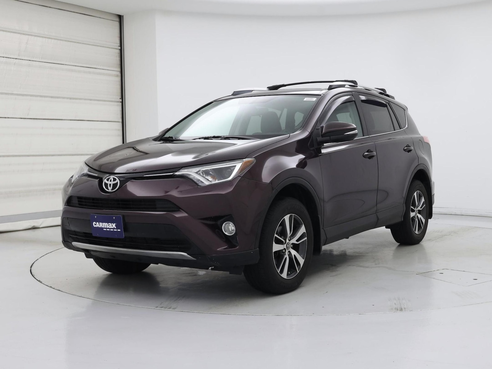 2016 Toyota RAV4 XLE - Photo 5