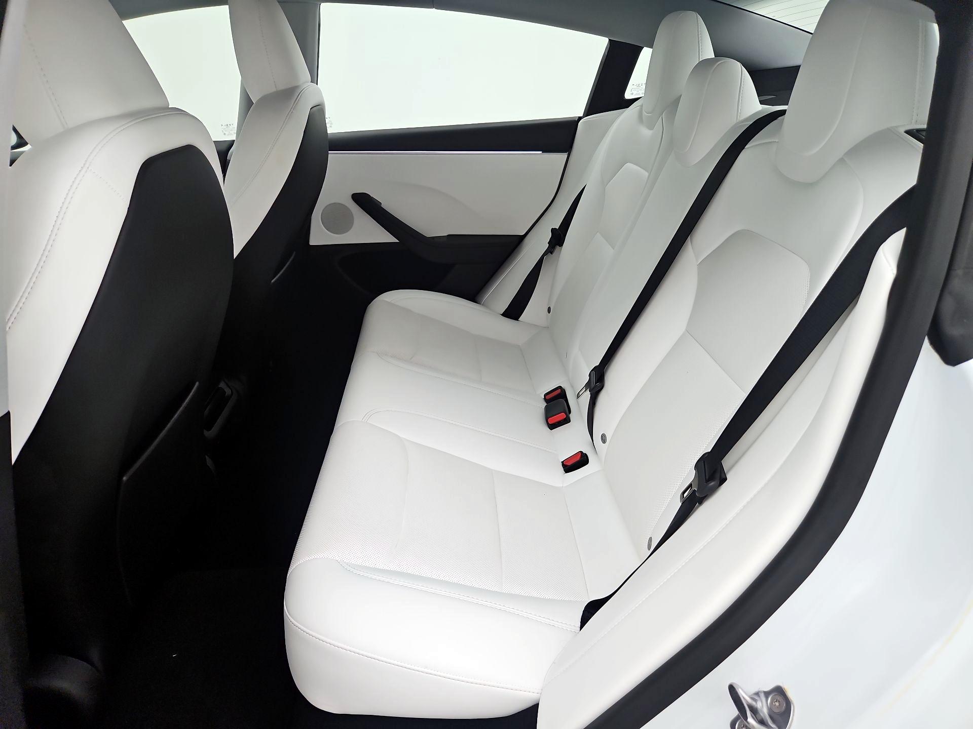 Thumbnail: 2025 Tesla Model 3 - 20