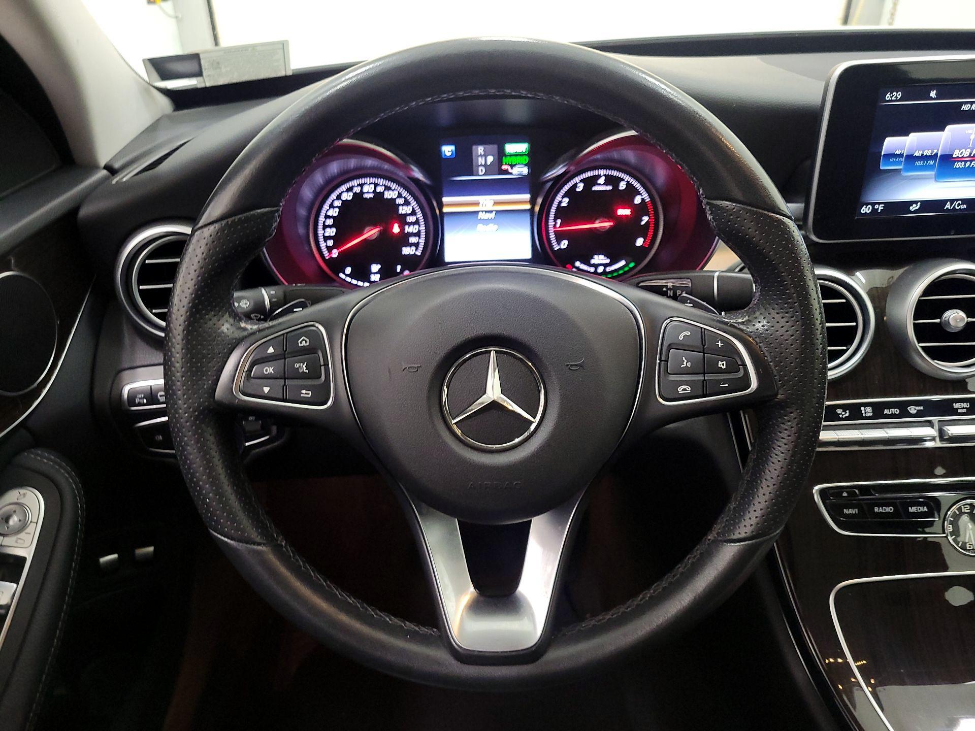 Thumbnail: 2017 Mercedes-Benz C-Class - 10