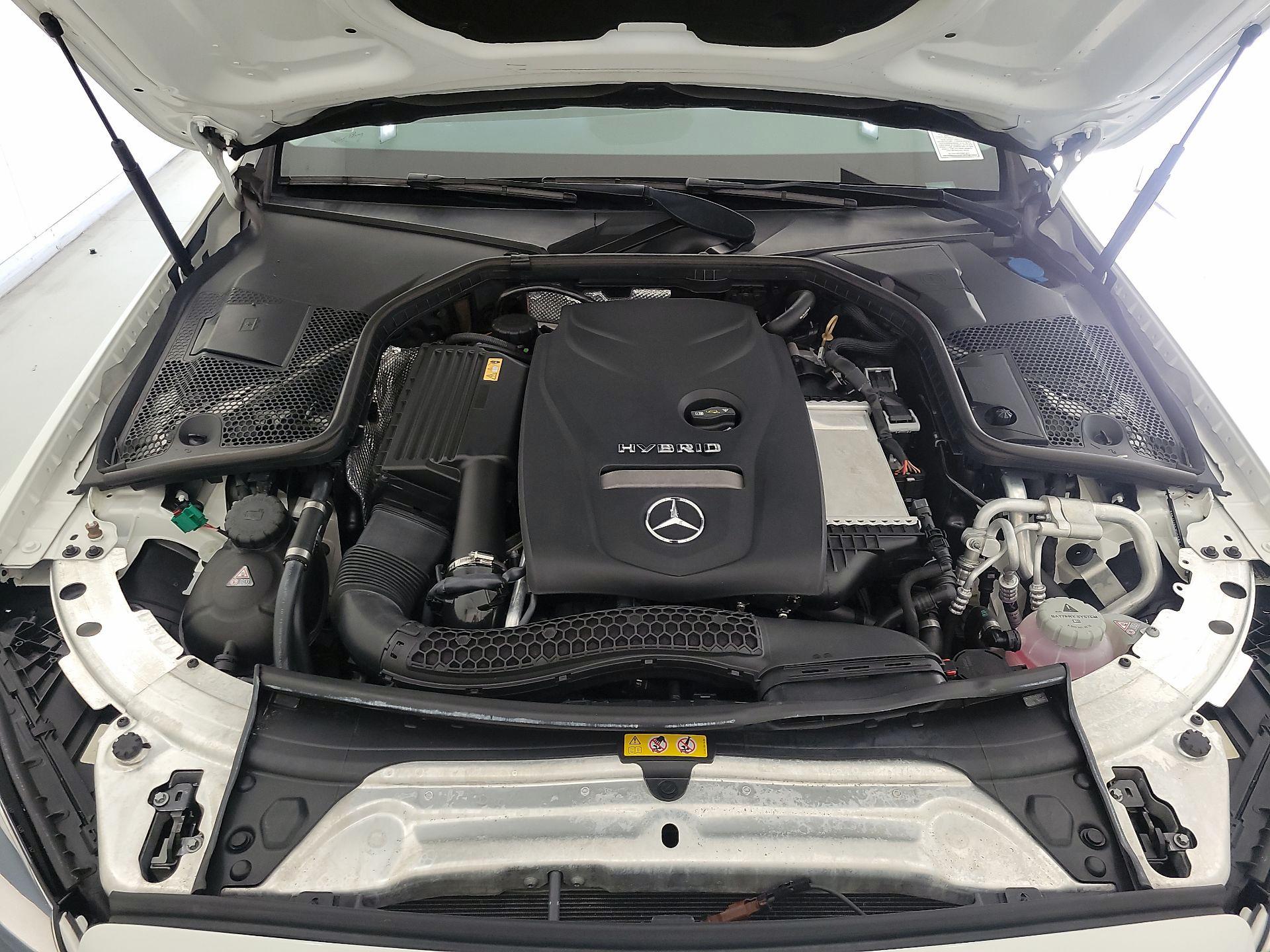 Thumbnail: 2017 Mercedes-Benz C-Class - 20