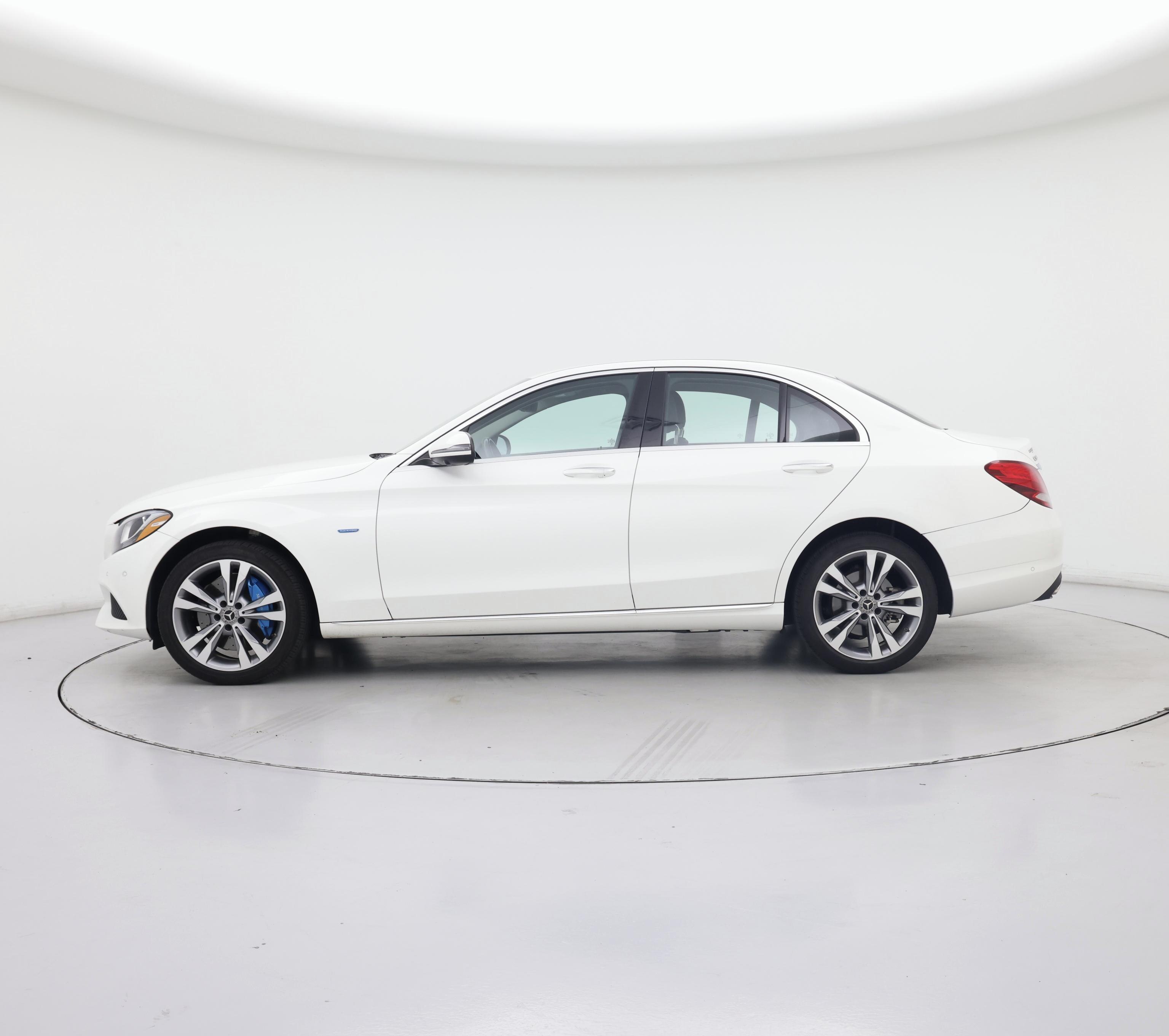 Thumbnail: 2017 Mercedes-Benz C-Class - 3
