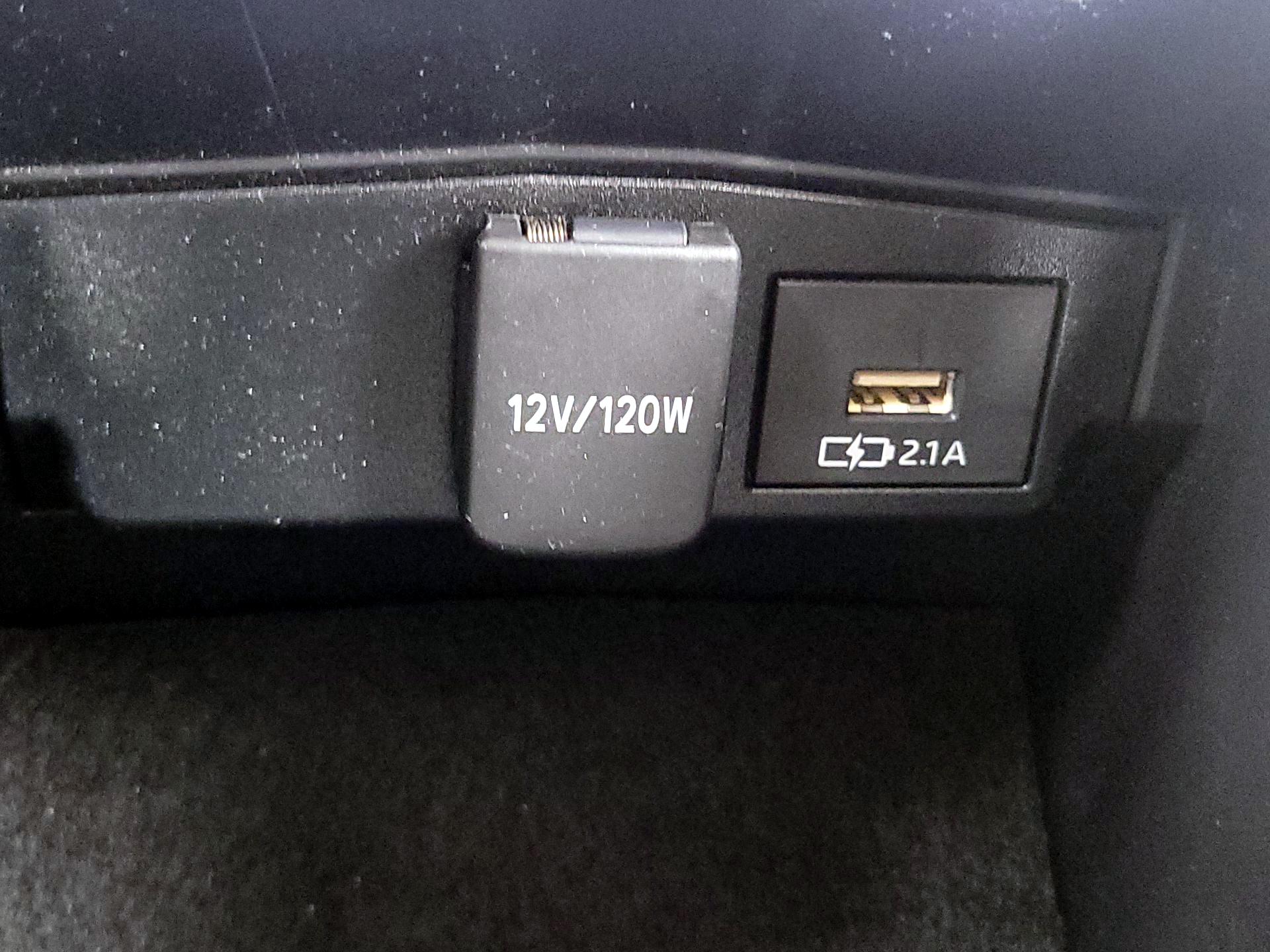 Thumbnail: 2021 Toyota Corolla - 18