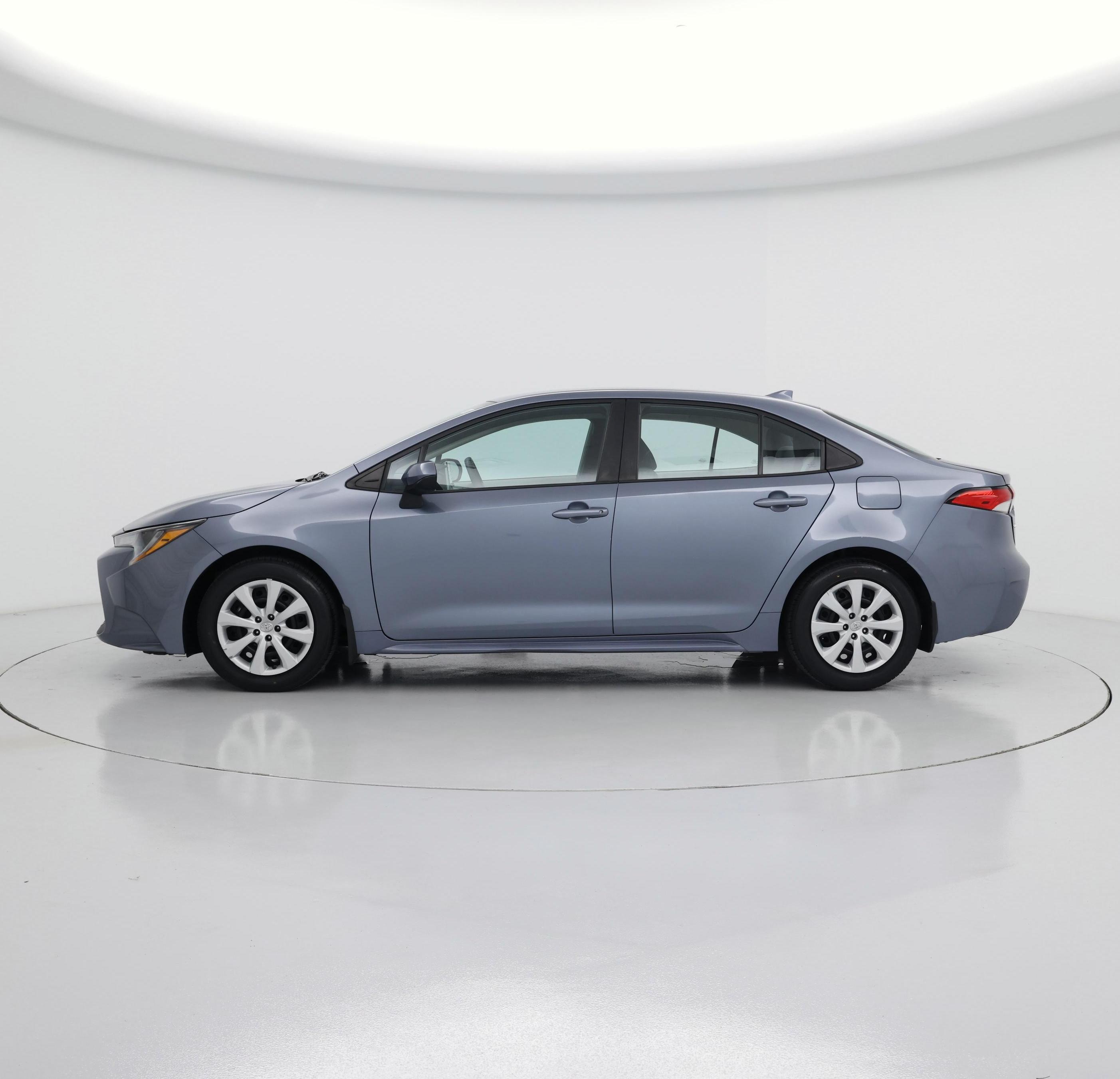 Thumbnail: 2021 Toyota Corolla - 3