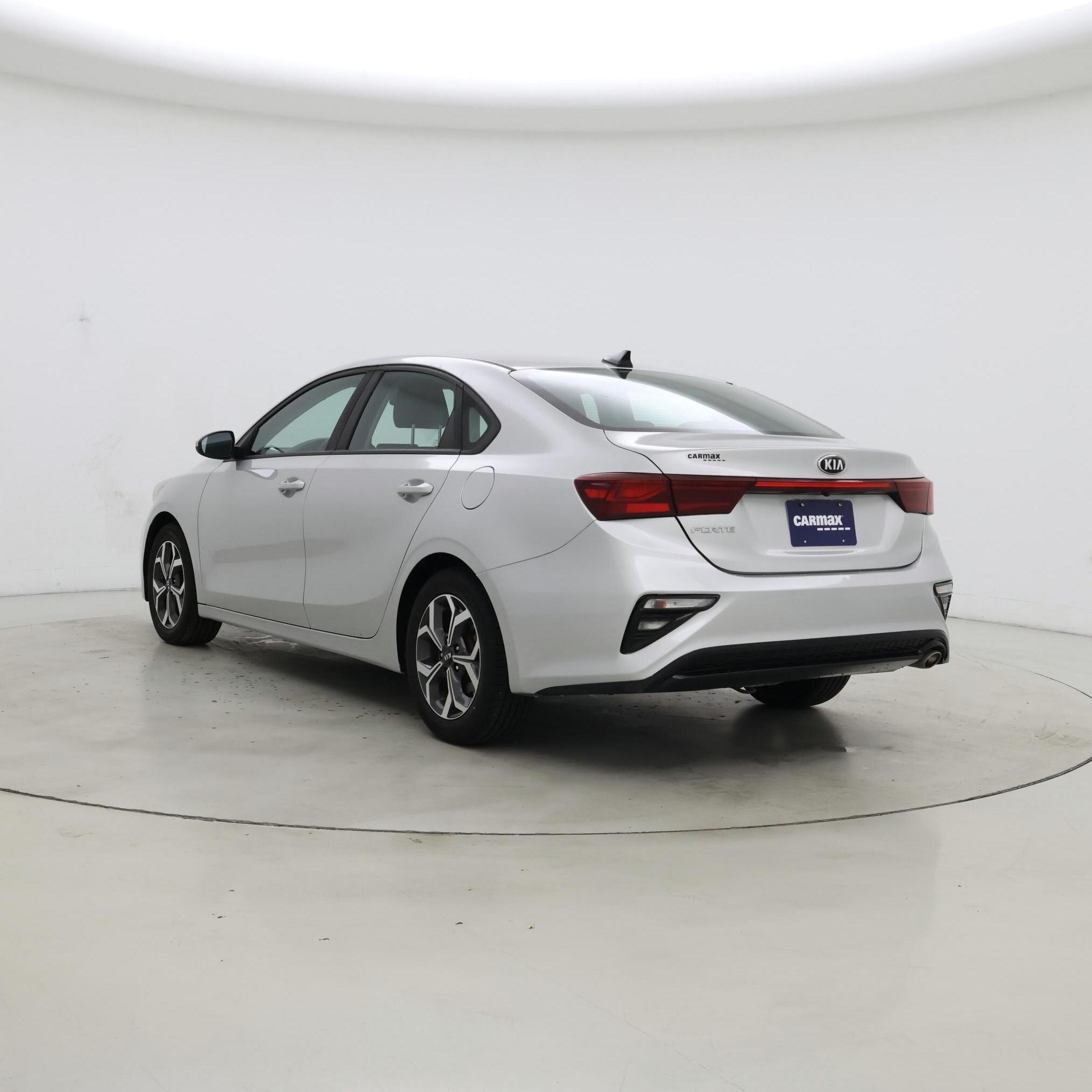 Thumbnail: 2019 Kia Forte - 2