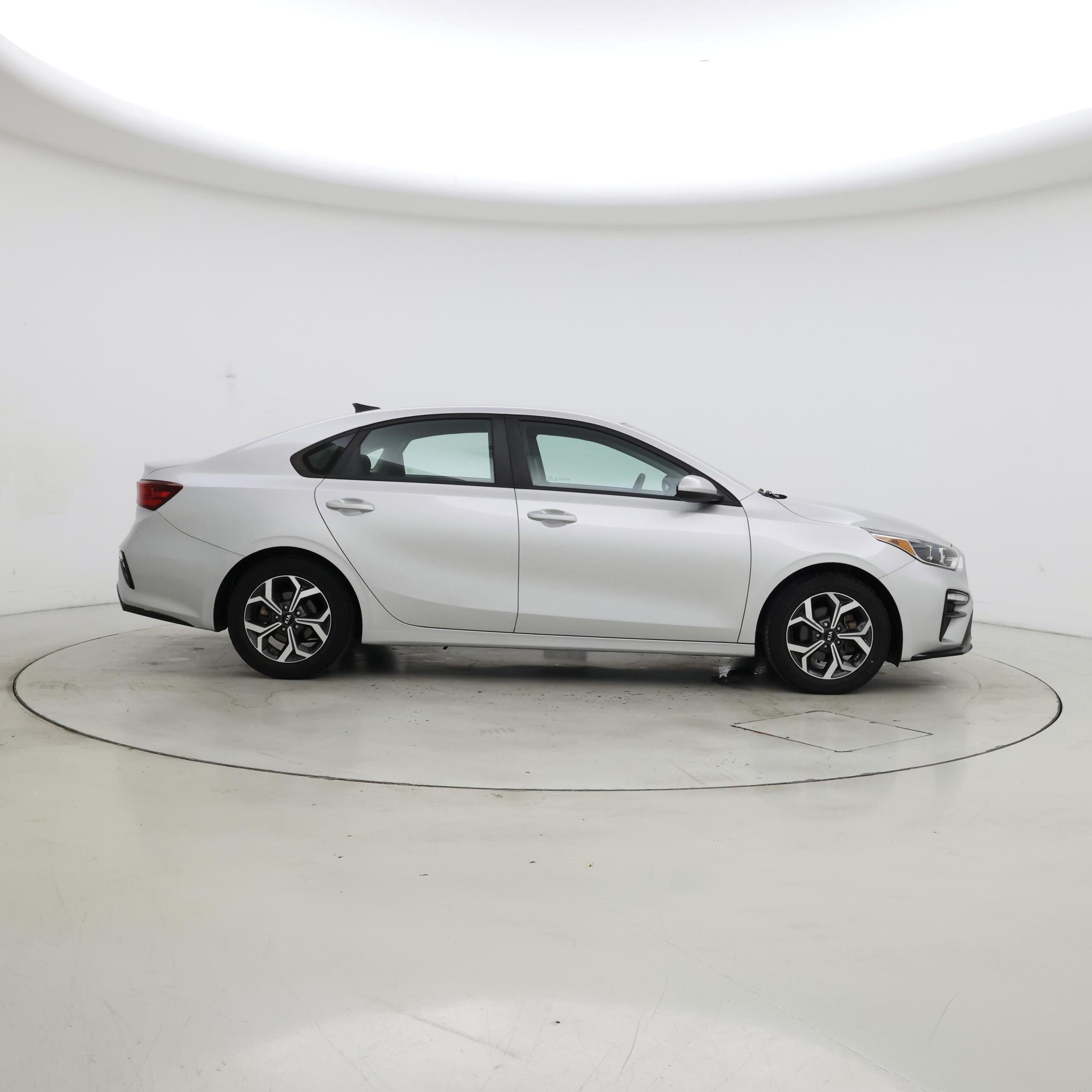 Thumbnail: 2019 Kia Forte - 7