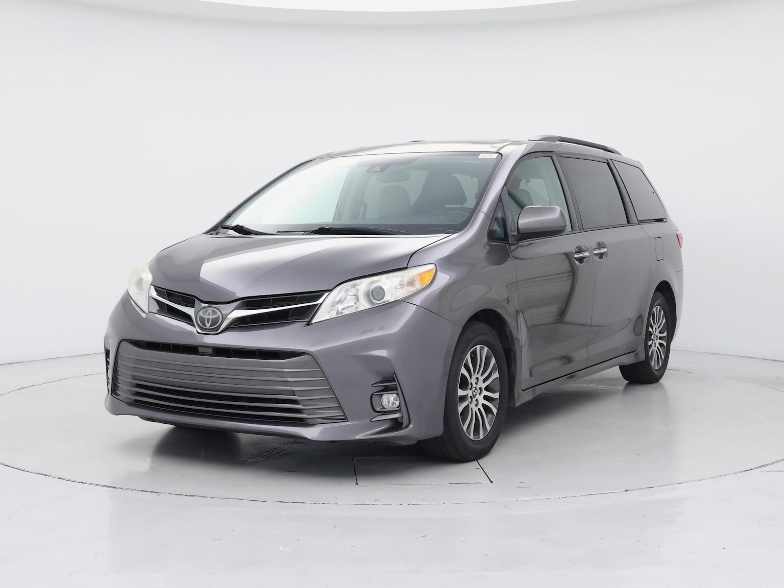 2019 Toyota Sienna 5