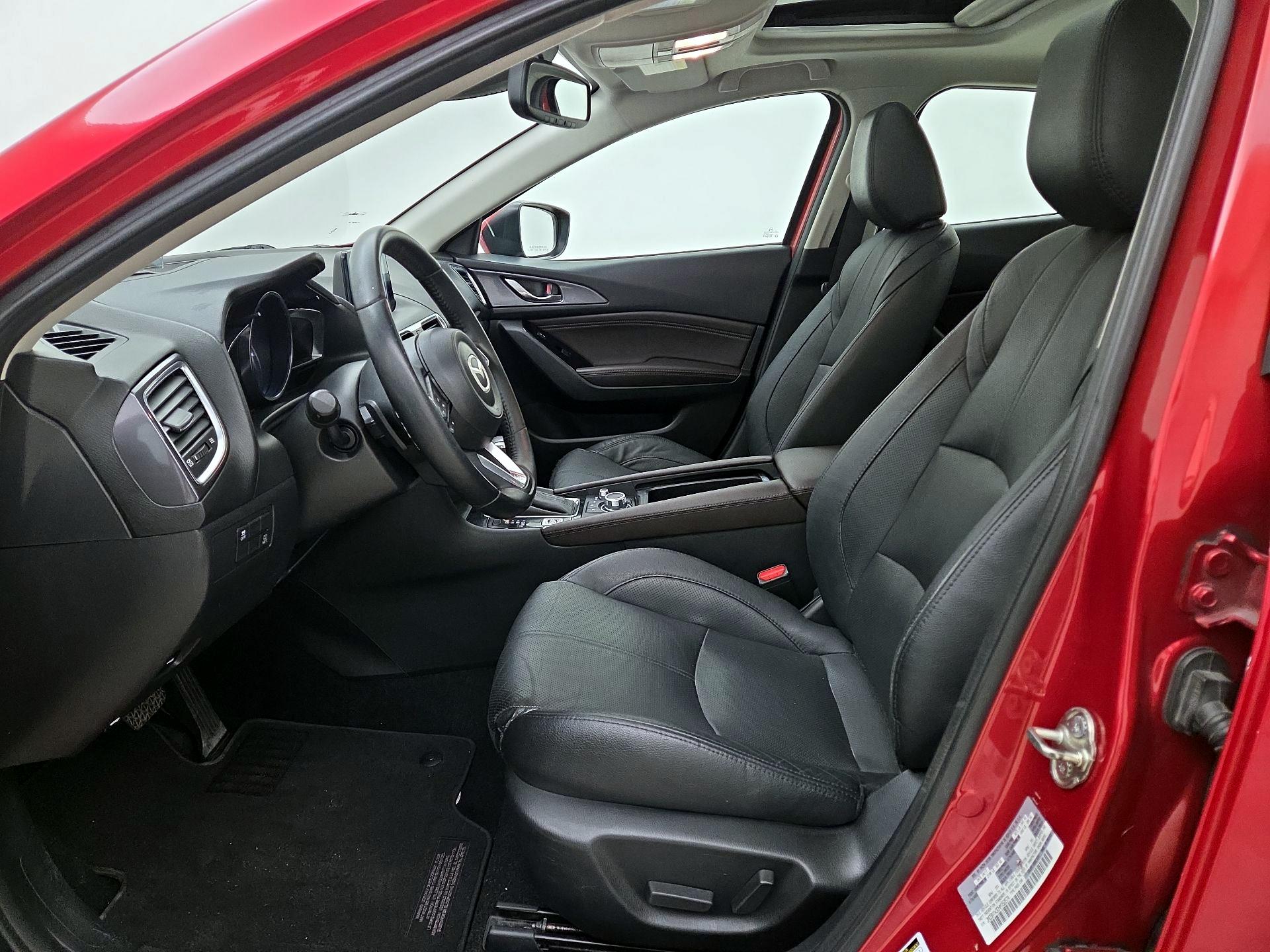 Thumbnail: 2017 Mazda Mazda3 - 11