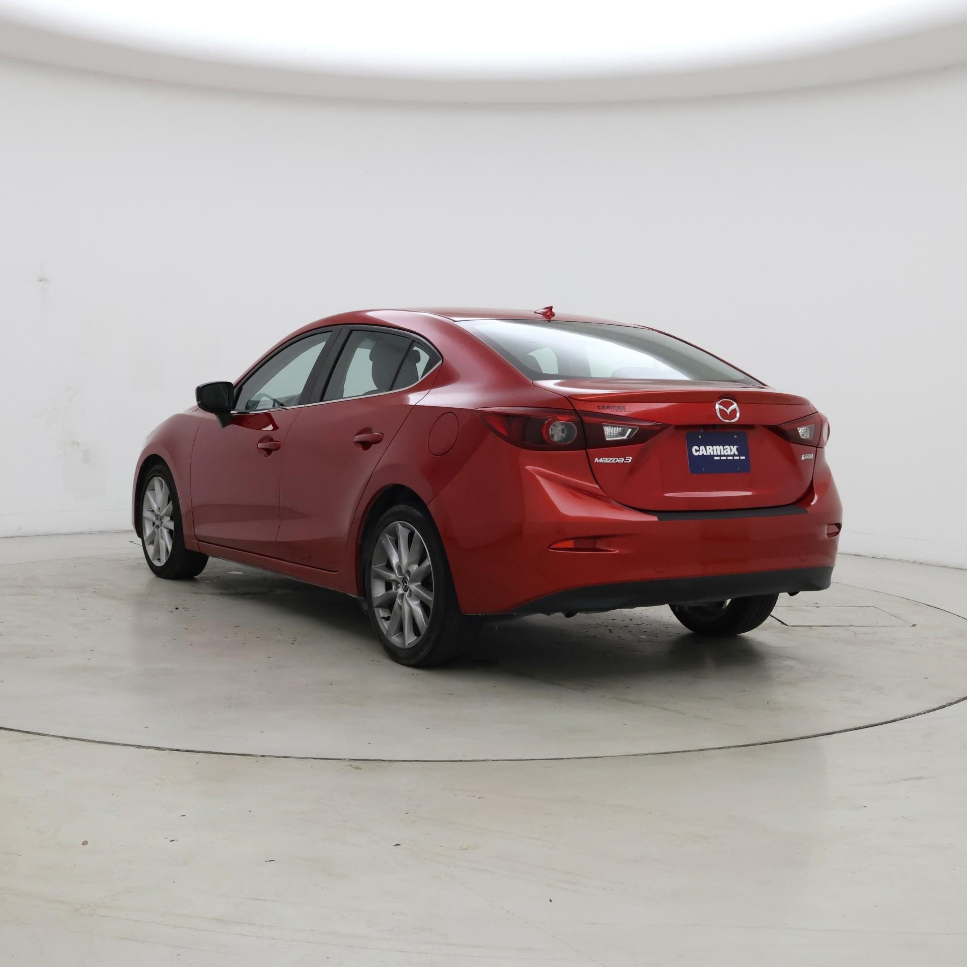 Thumbnail: 2017 Mazda Mazda3 - 2